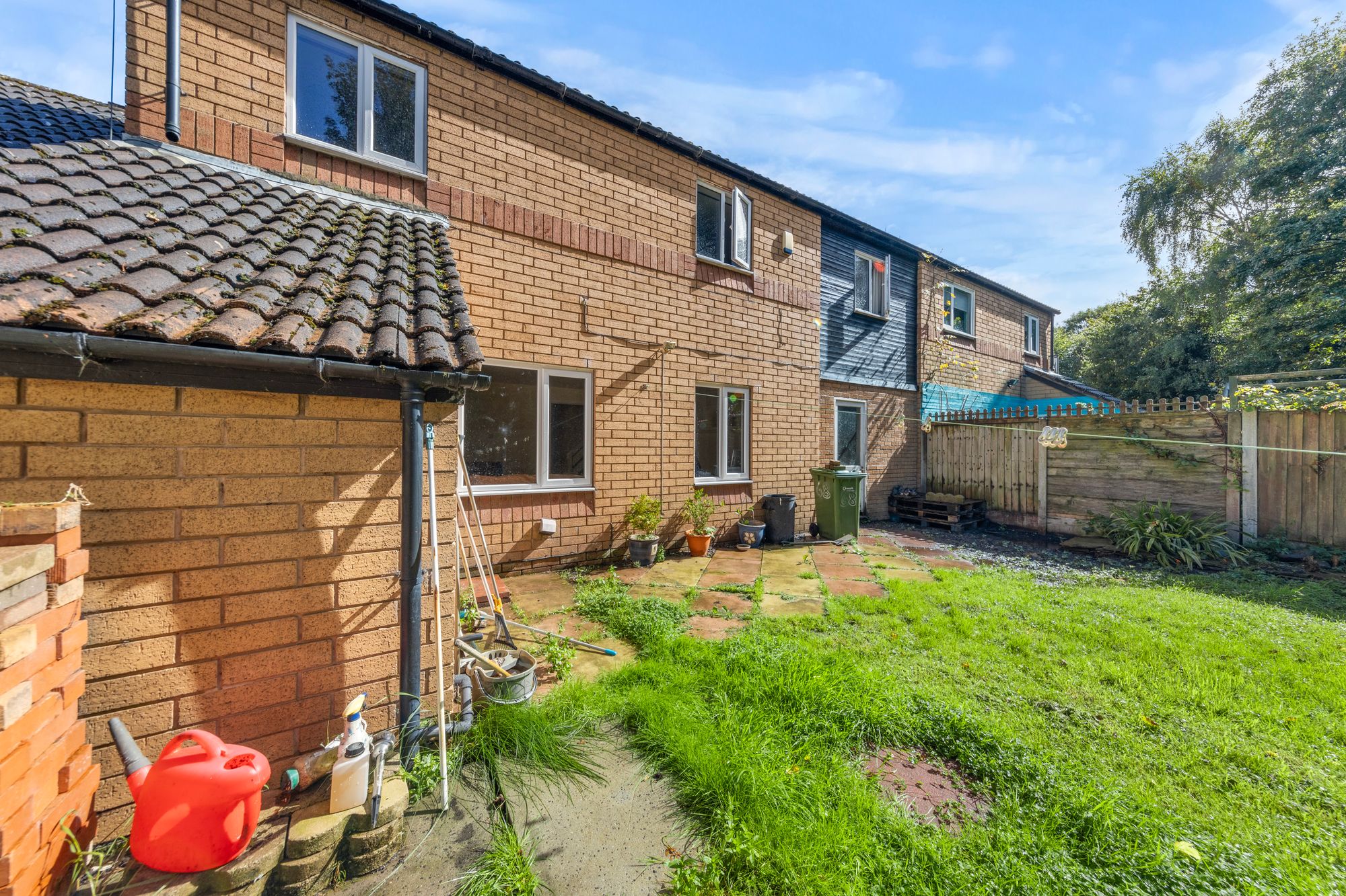 Lander Close, Warrington