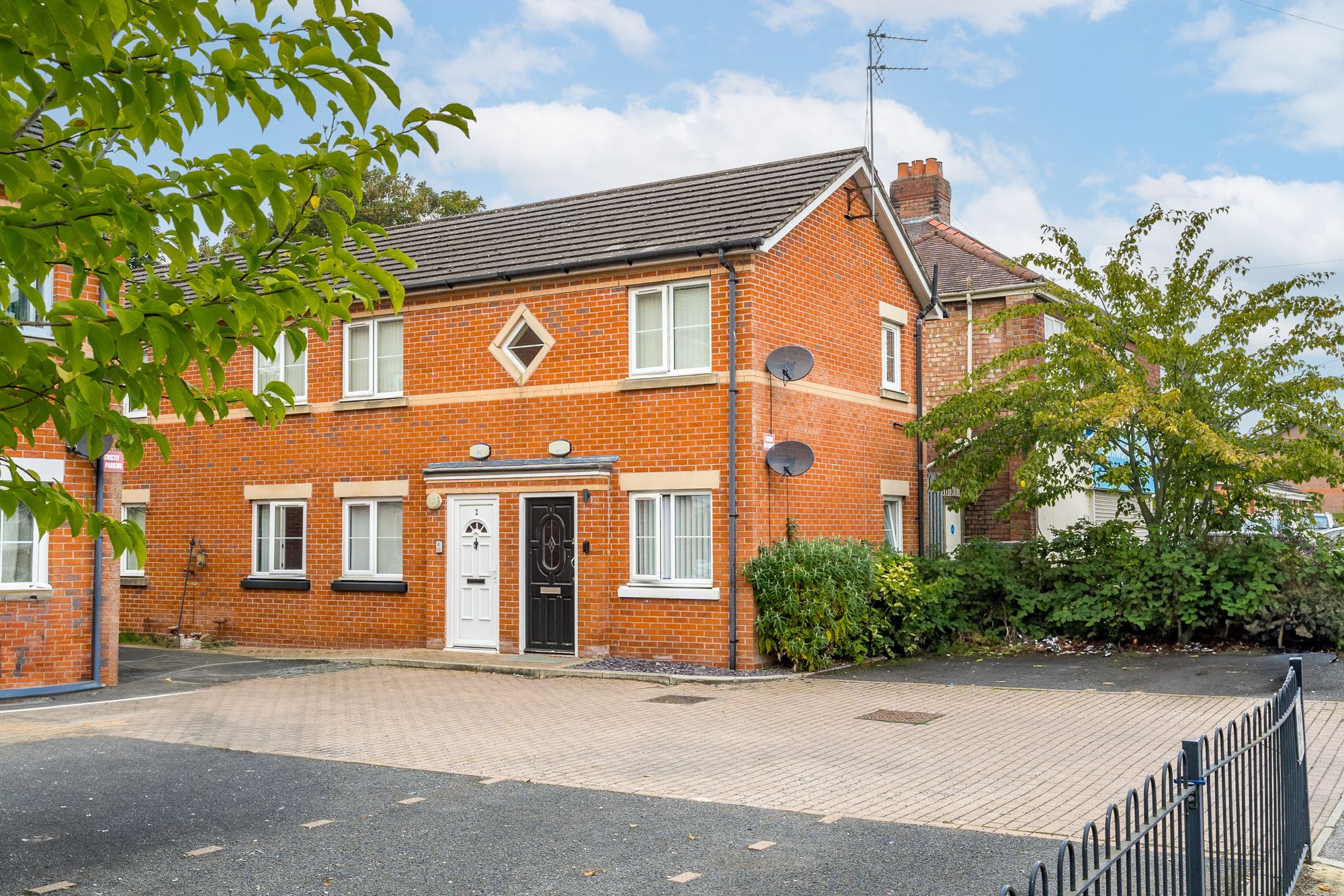 Farnworth Mews, Widnes, WA8