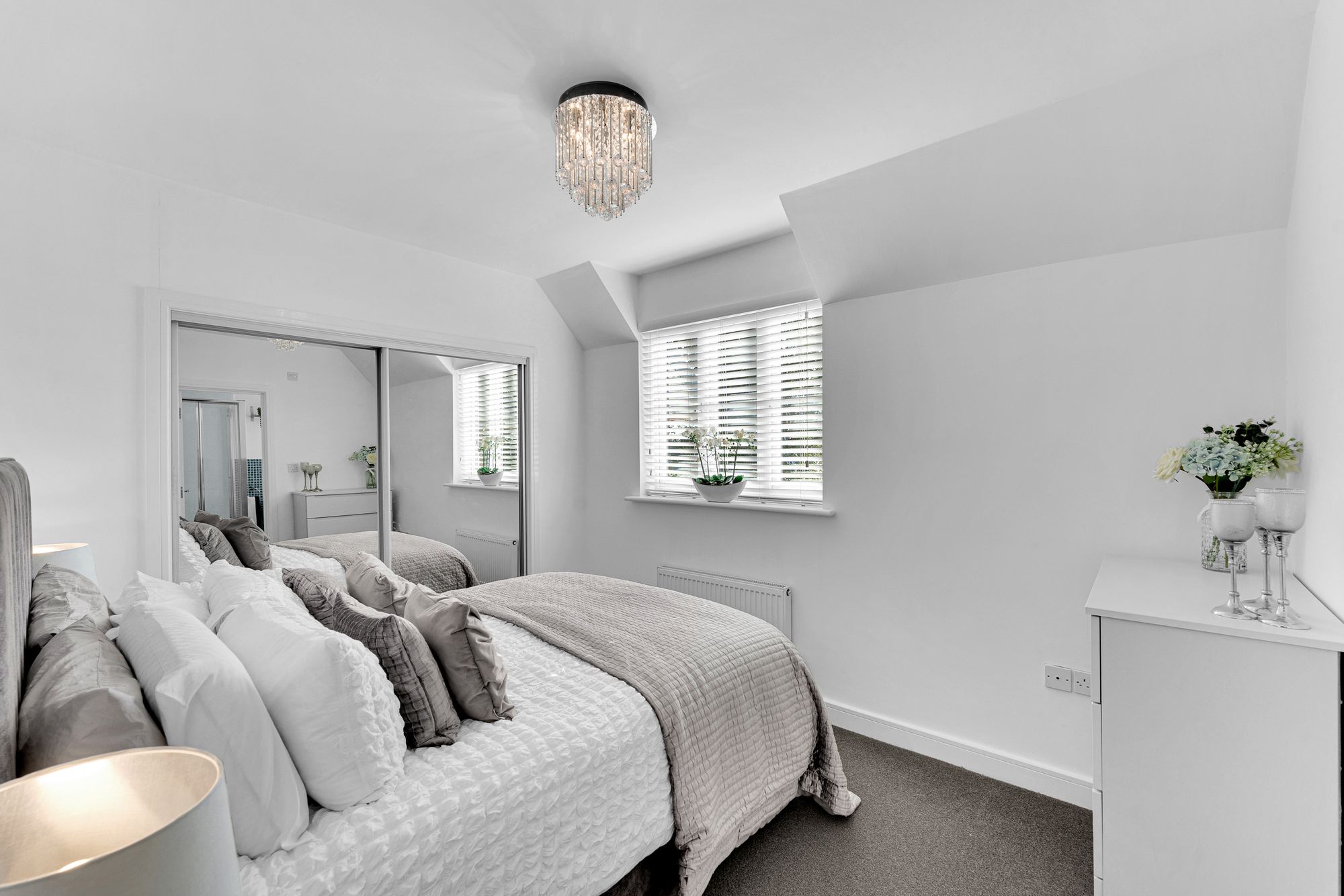 Lindisfarne Court, Widnes