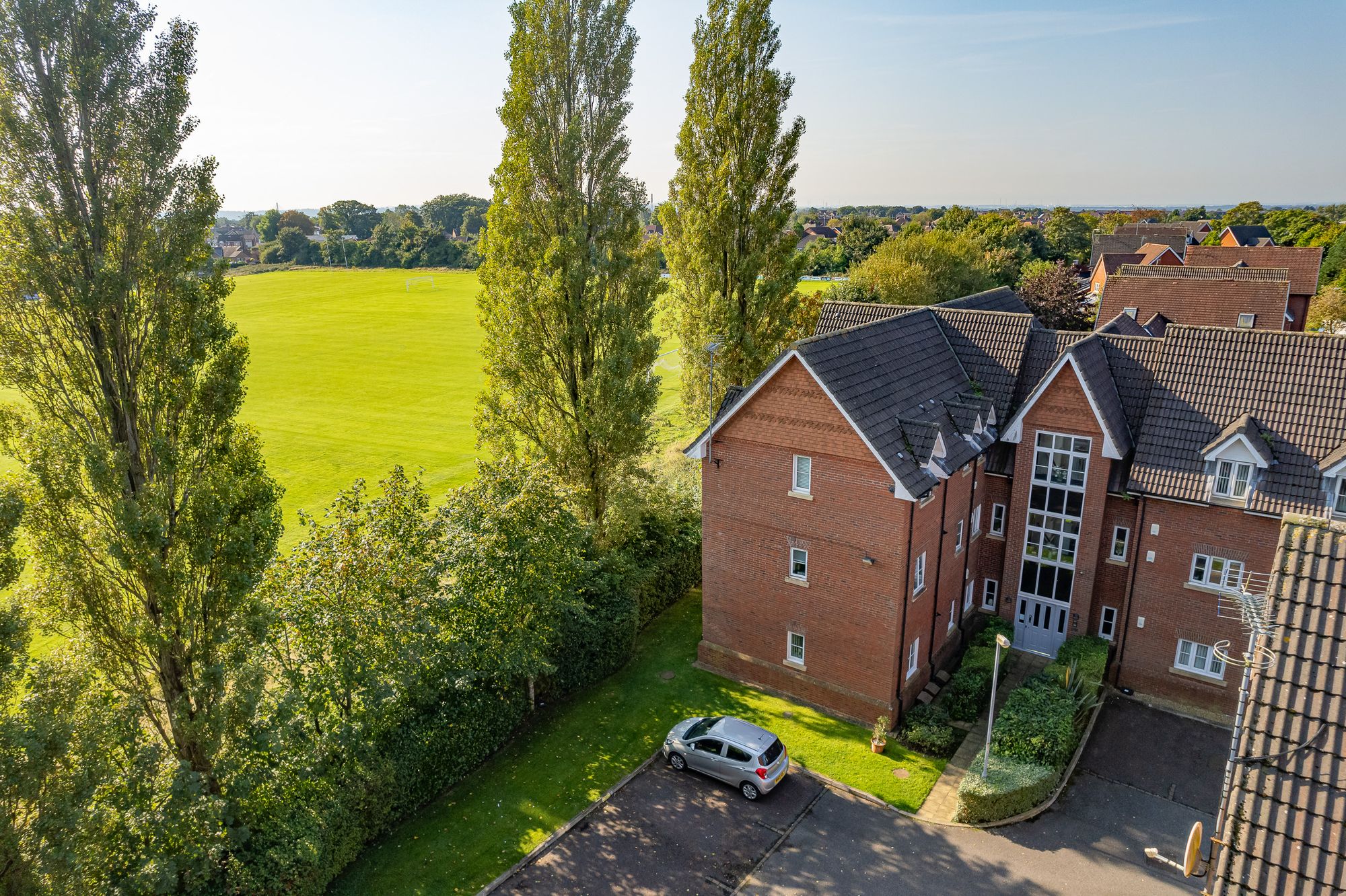 Lindisfarne Court, Widnes