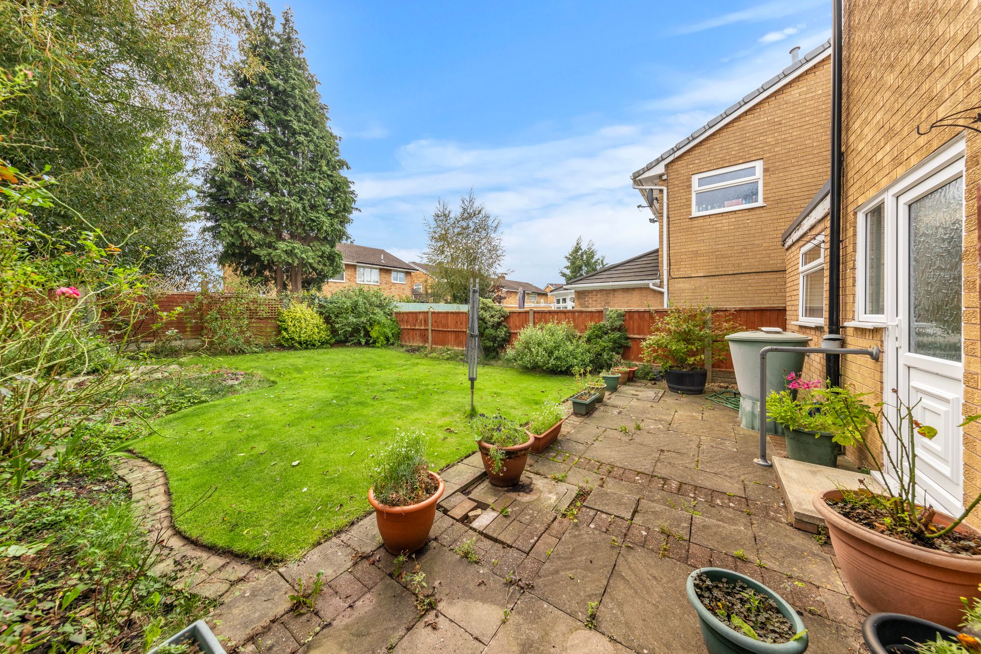 Tankersley Grove, Great Sankey, WA5