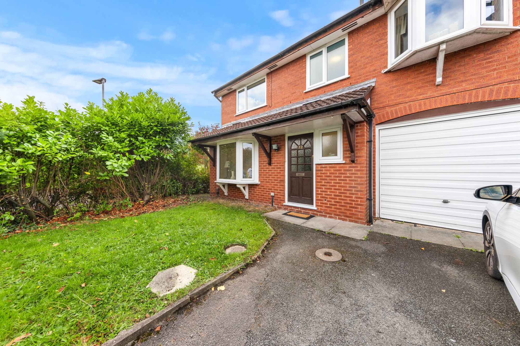 Woolmer Close, Birchwood, WA3