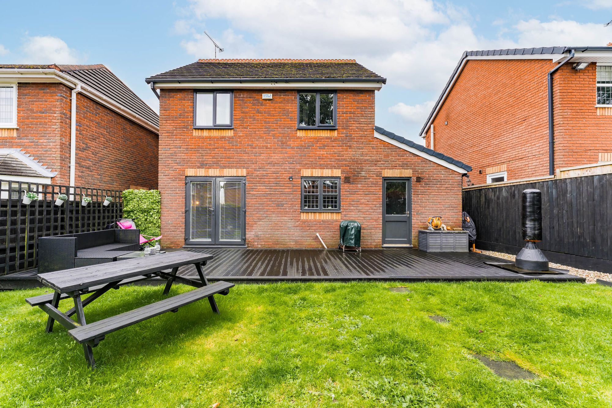 Lockwood View, Runcorn, WA7