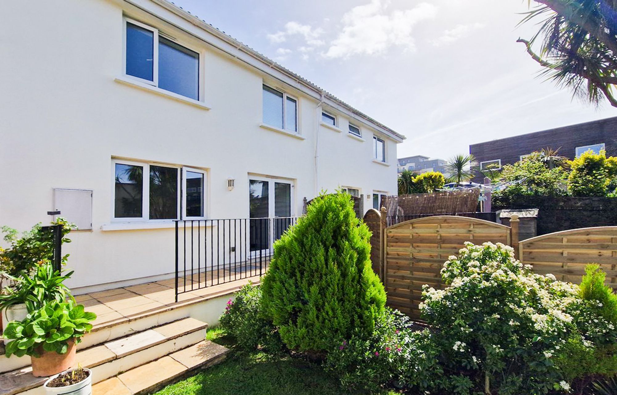 1 bed Apartment For Sale in St. Saviour, Jersey