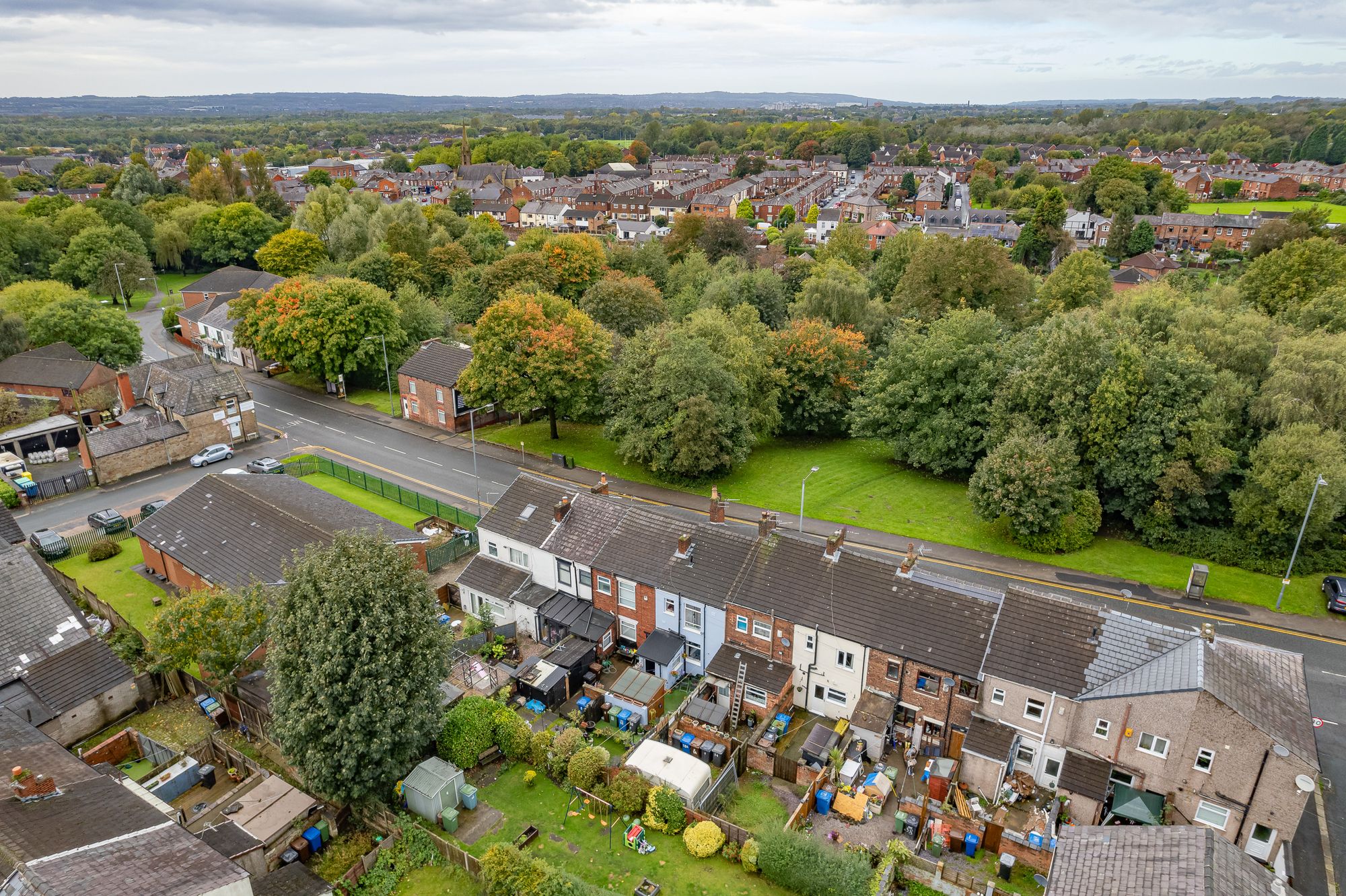 Castle Hill Road, Hindley, WN2