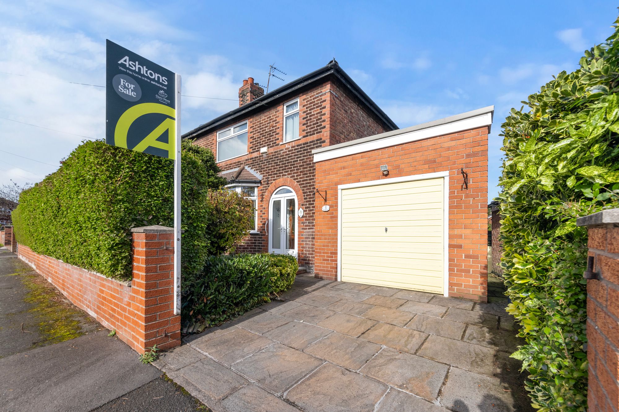 Brook Drive, Great Sankey, WA5