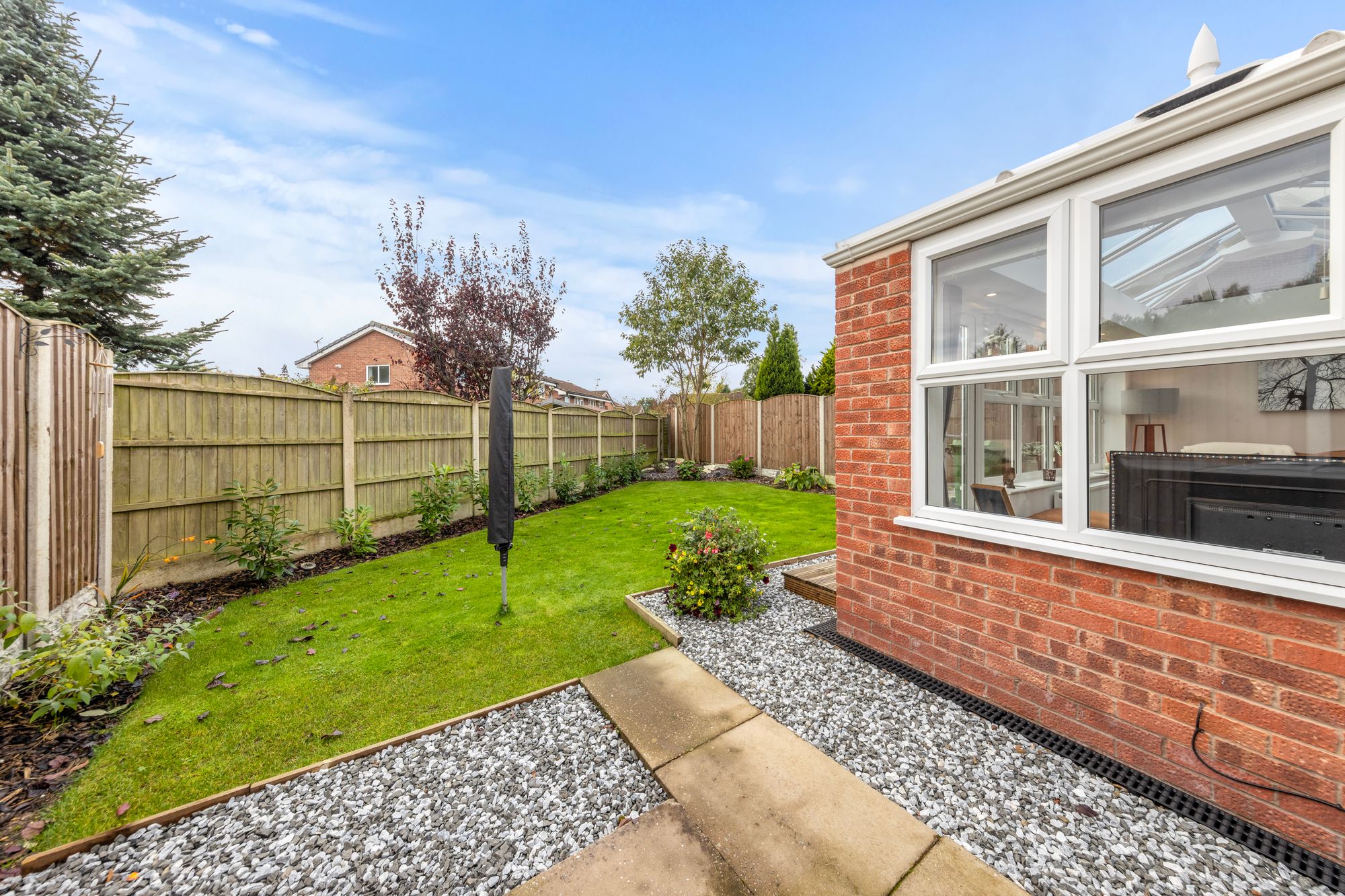 Mansfield Close, Birchwood, WA3