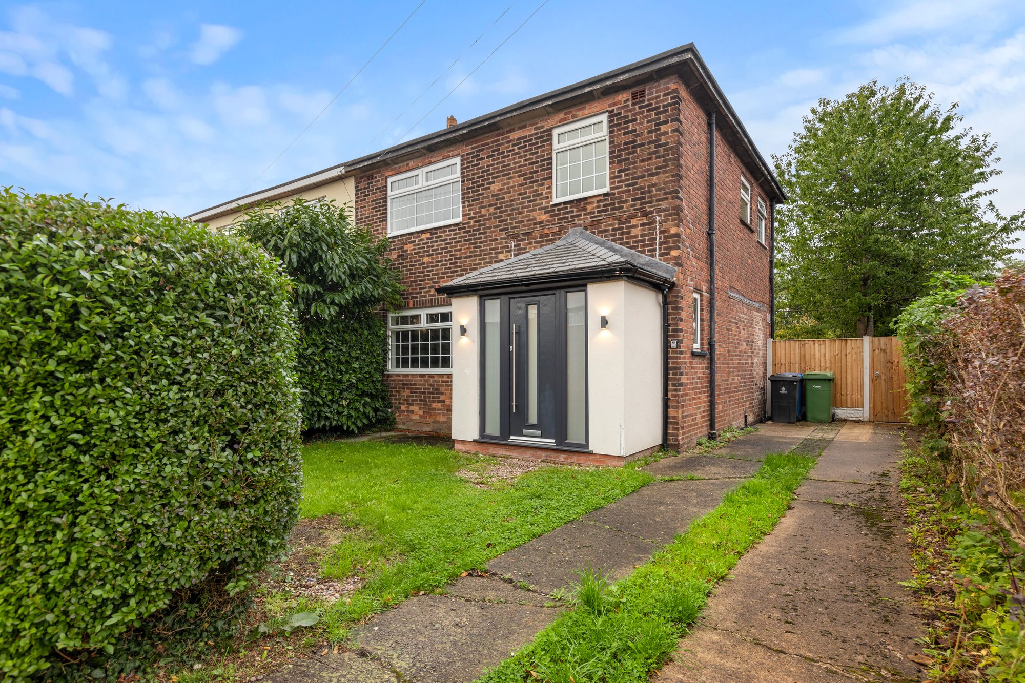 Eden Avenue, Culcheth, WA3