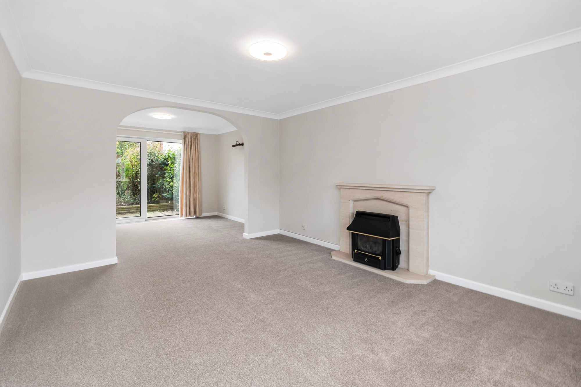 Redwood Close, Woolston, WA1