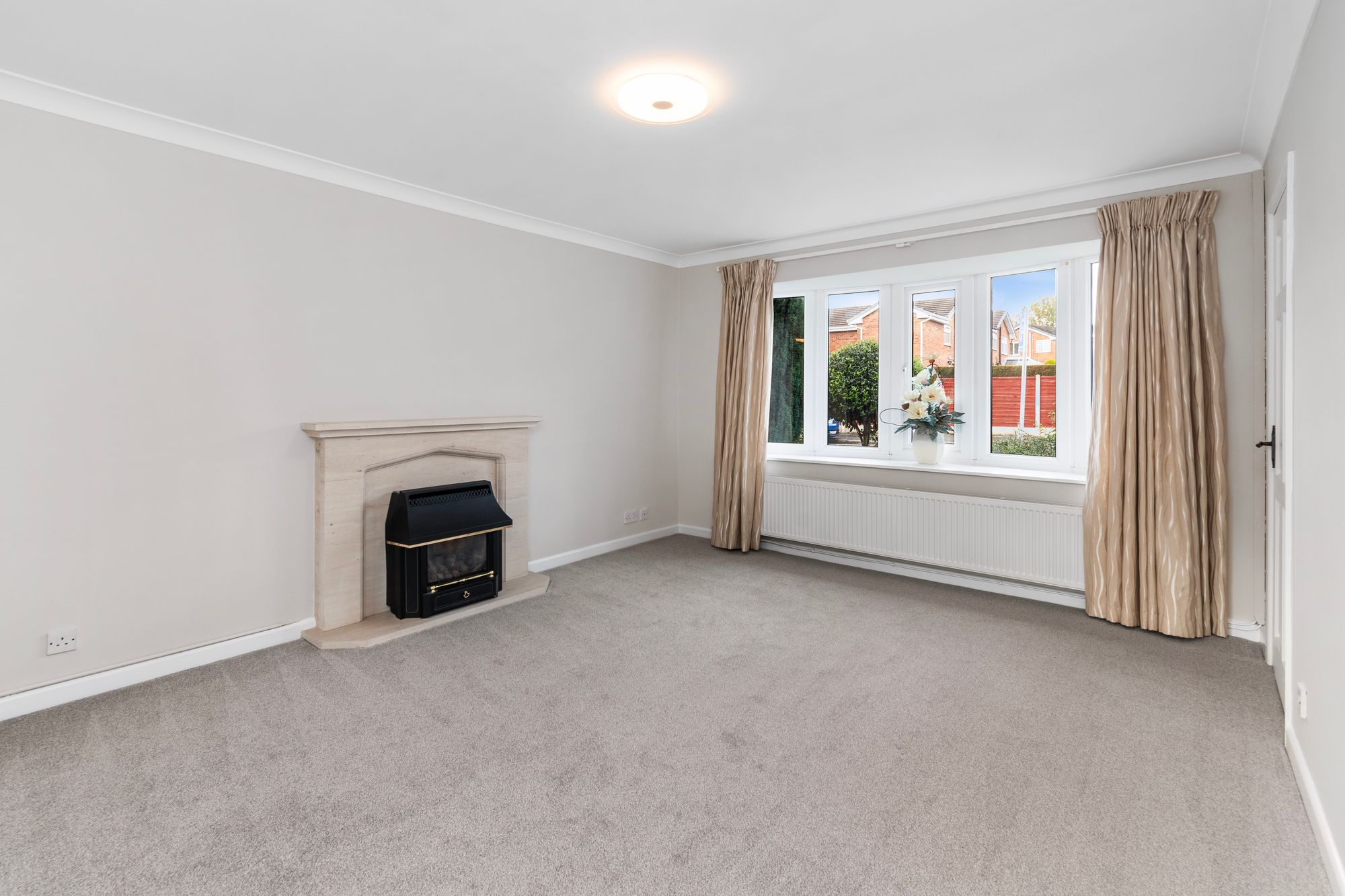 Redwood Close, Woolston, WA1