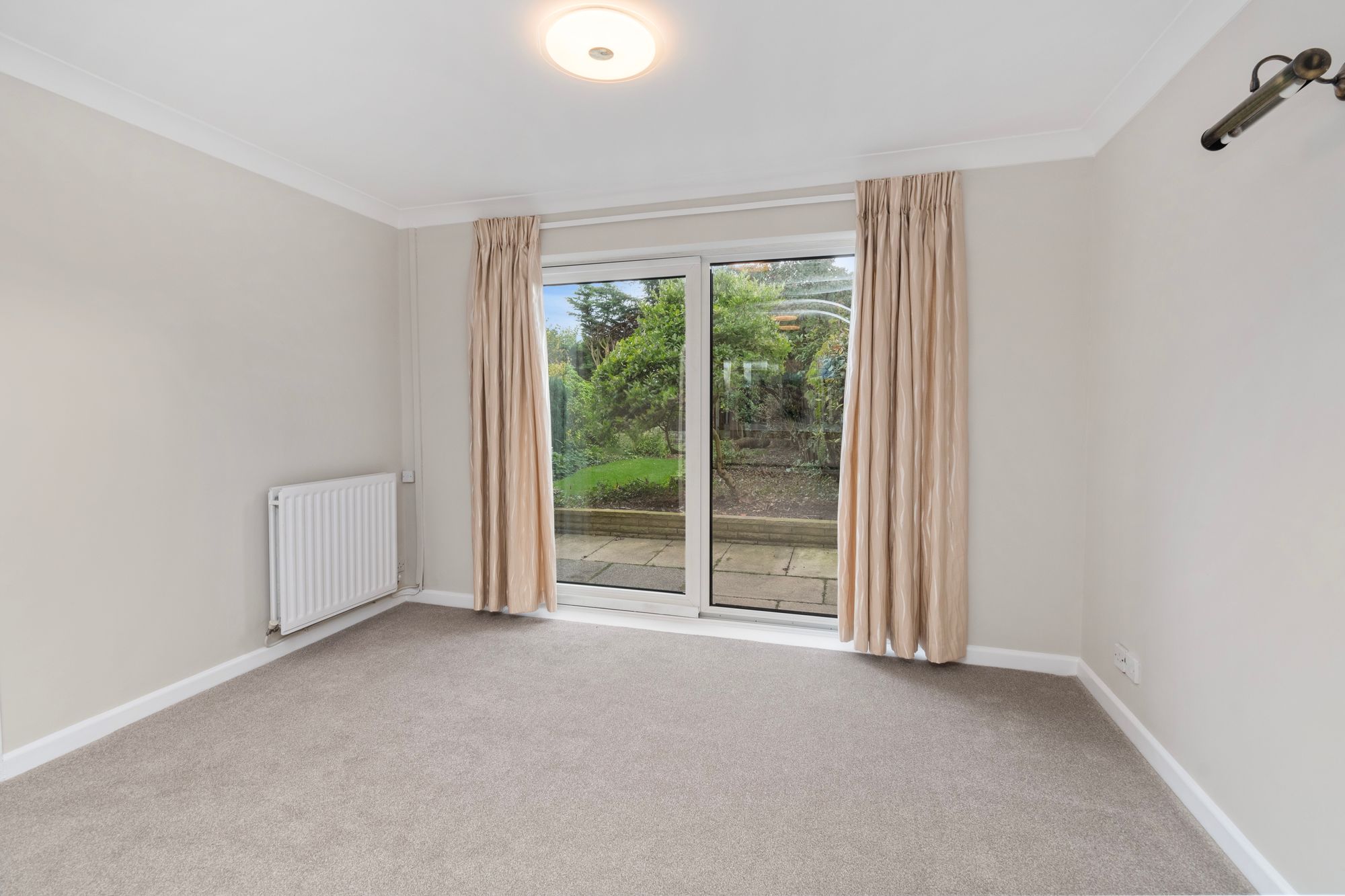 Redwood Close, Woolston, WA1