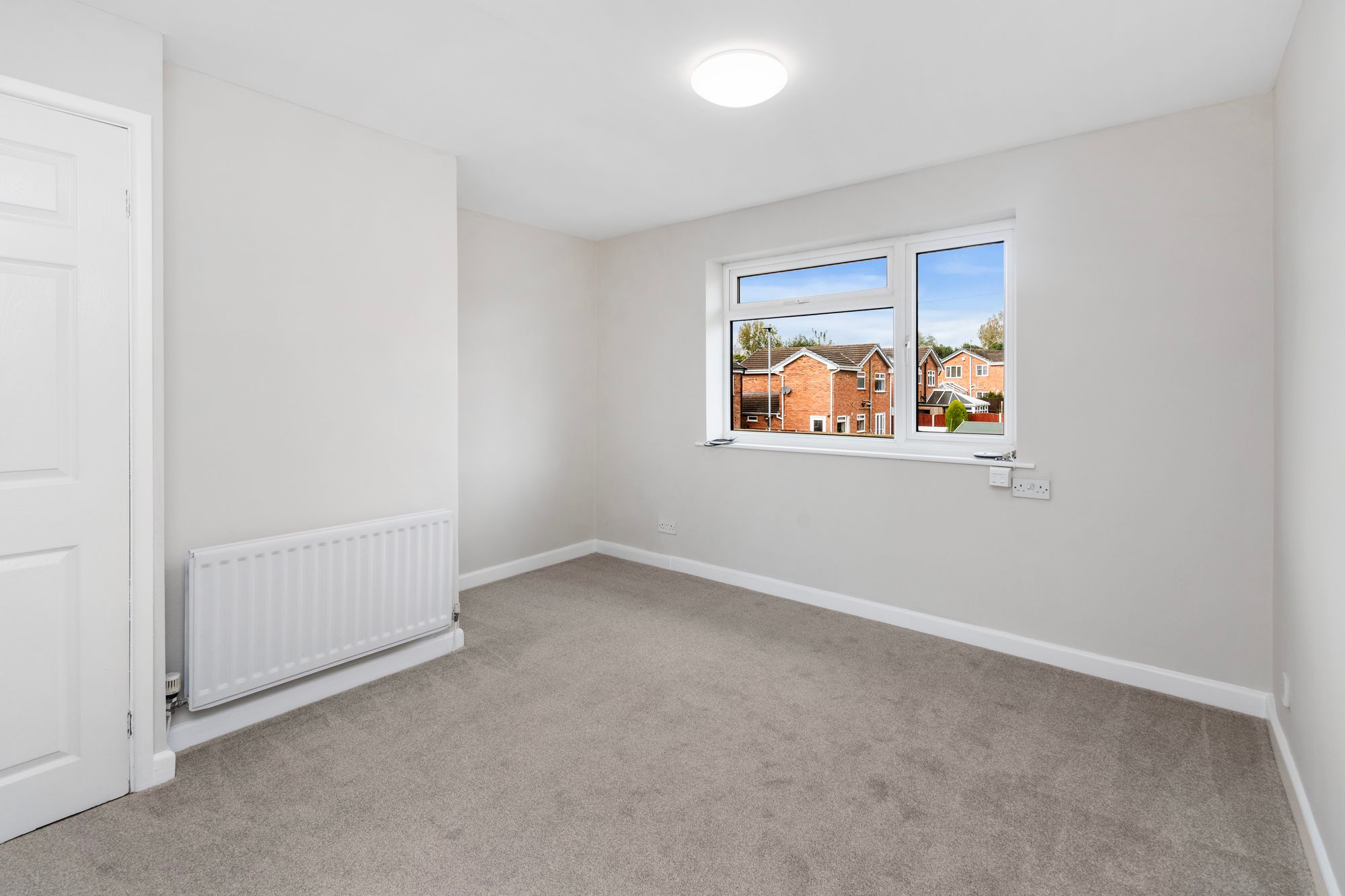 Redwood Close, Woolston, WA1