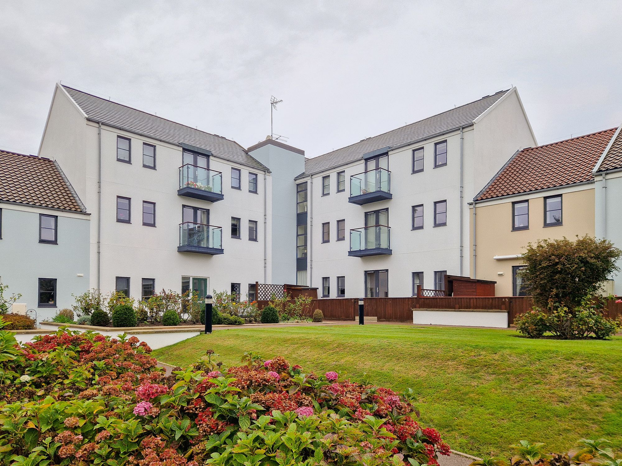 2 bed Apartment For Sale in St. Peter, Jersey