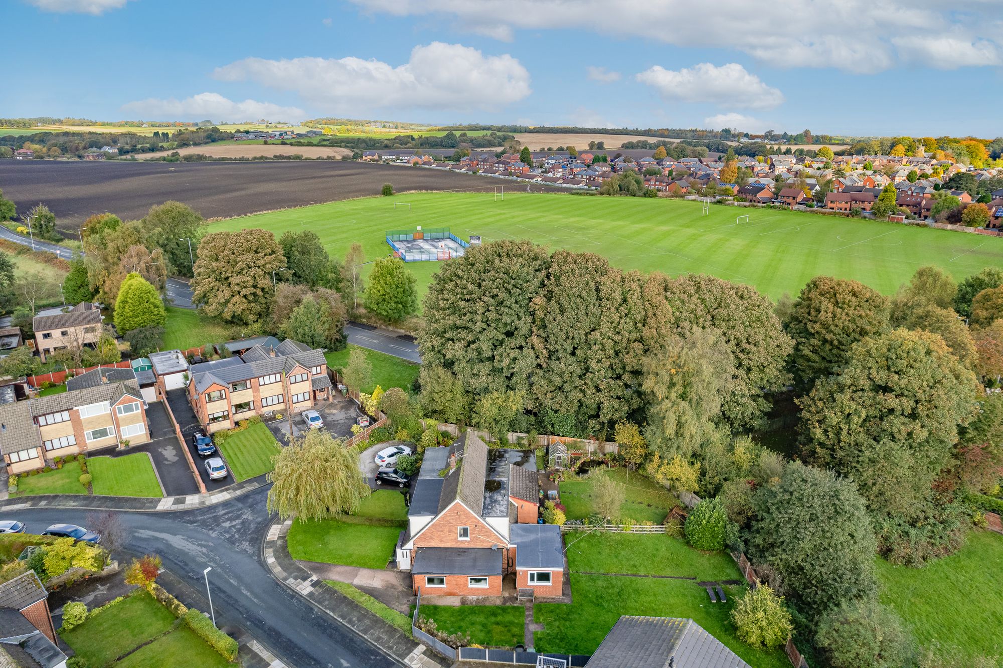 Peebles Close, Wigan