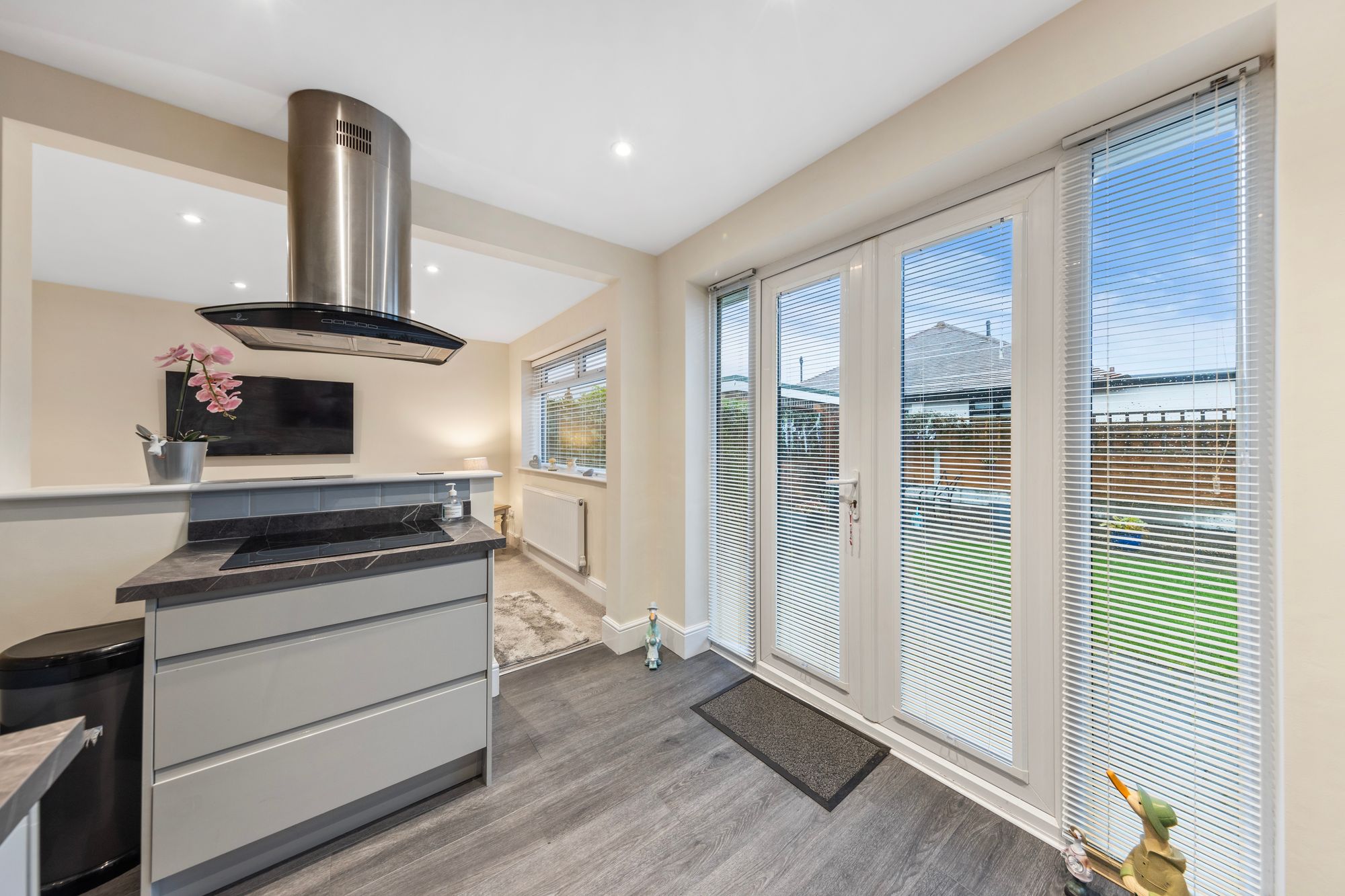 Southdale Road, Paddington, WA1