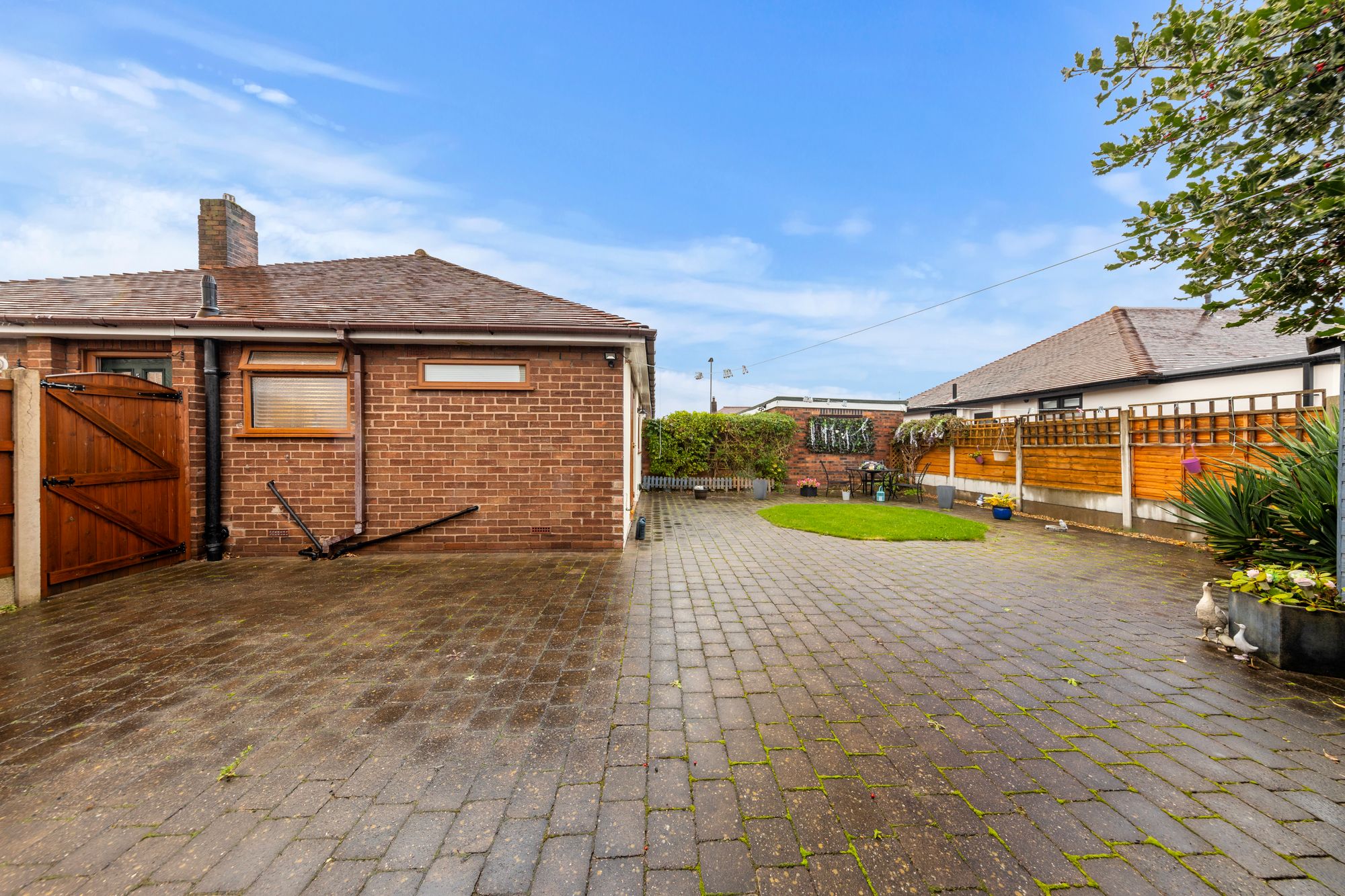 Southdale Road, Paddington, WA1