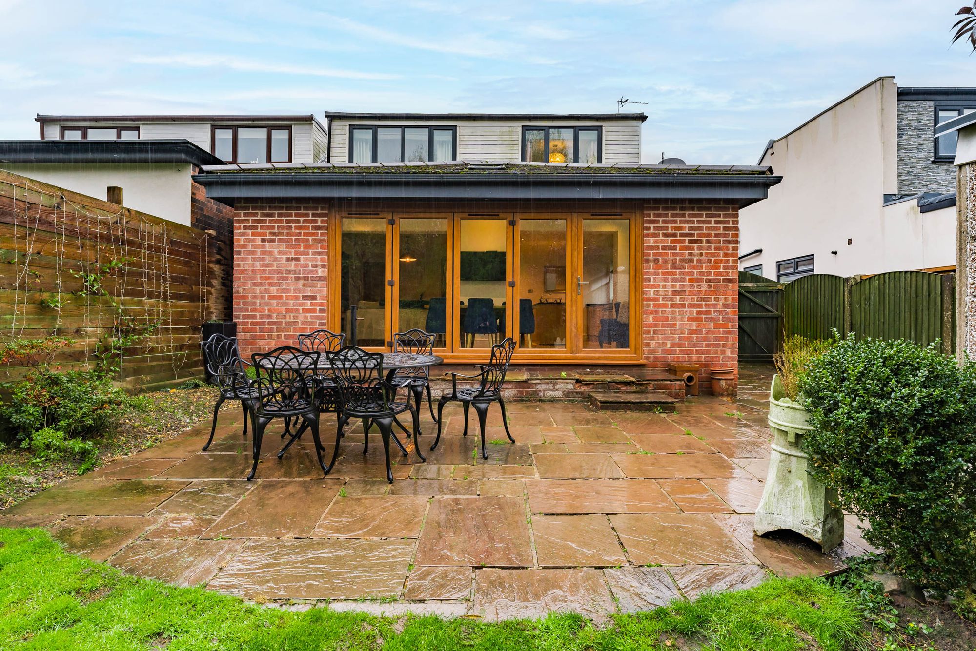 Warwick Avenue, Newton-Le-Willows, WA12