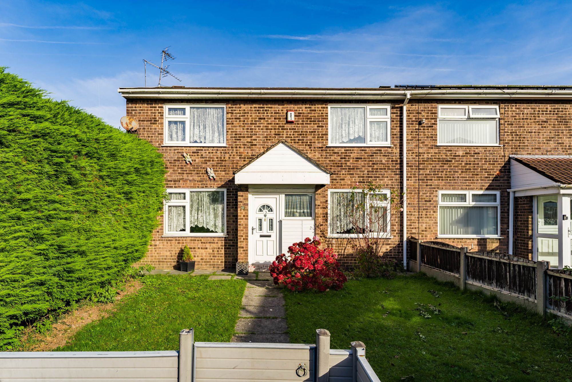 Eversley, Widnes, WA8