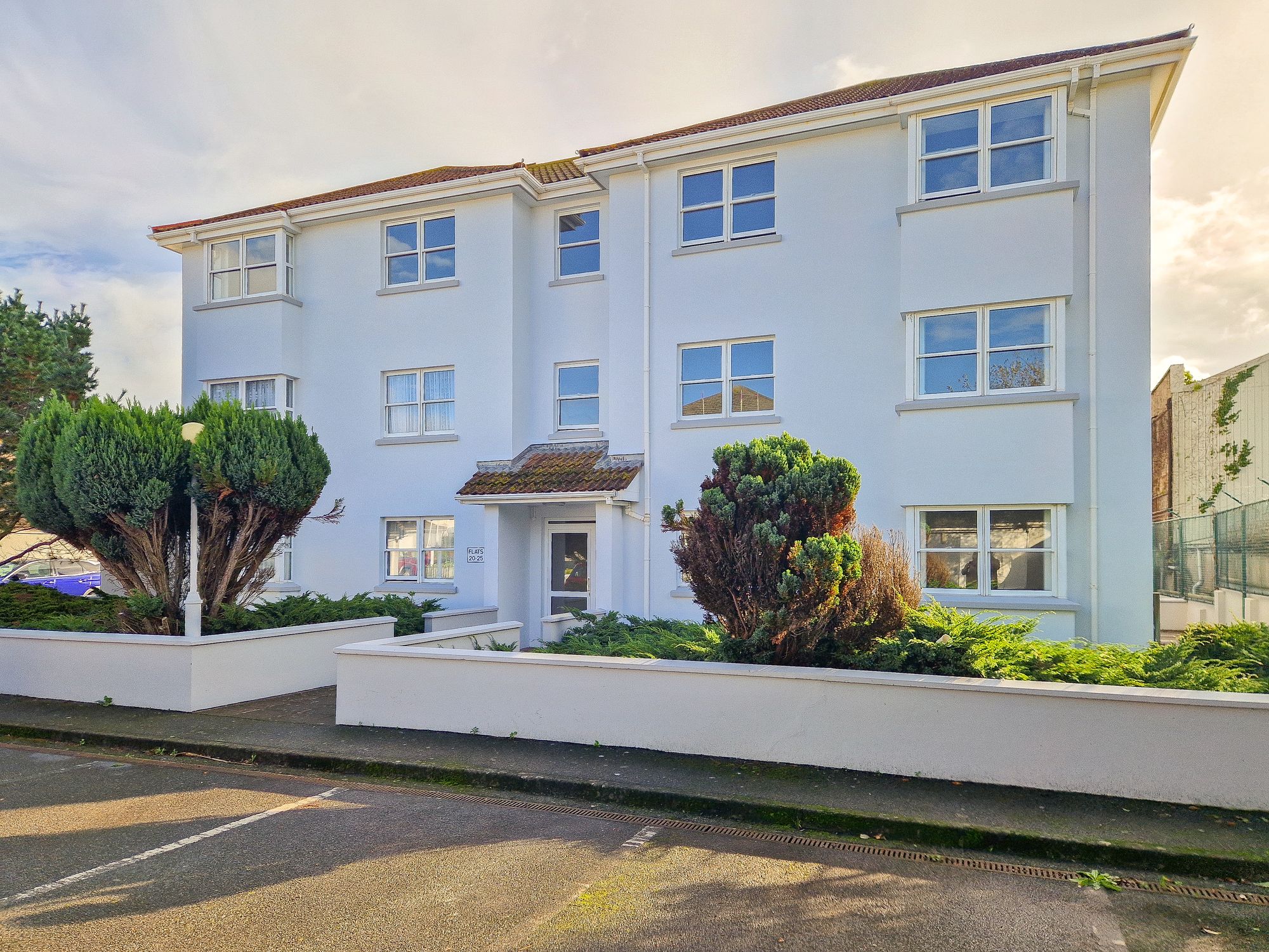 2 bed Property For Sale in St. Saviour, Jersey