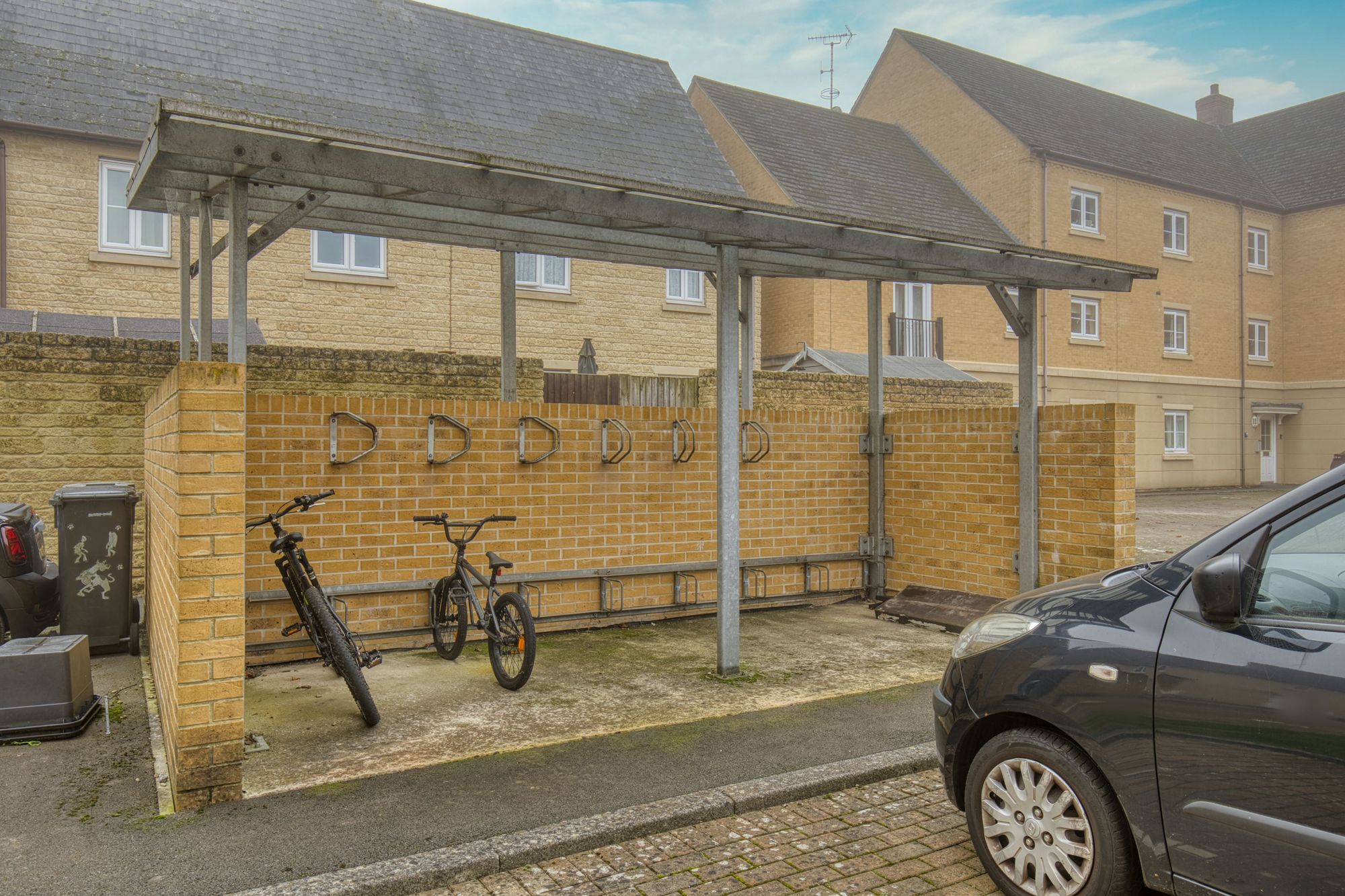 Communal Bike Store