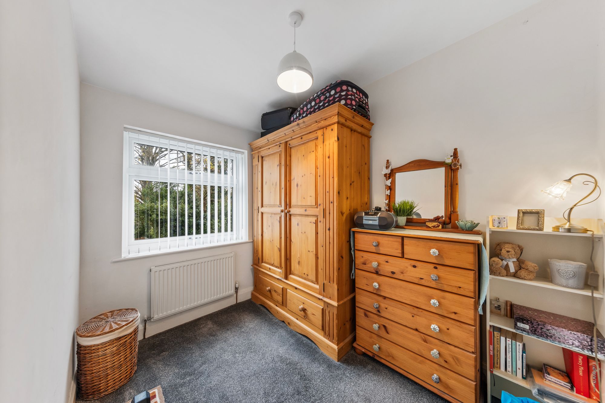 Davenham Avenue, Warrington