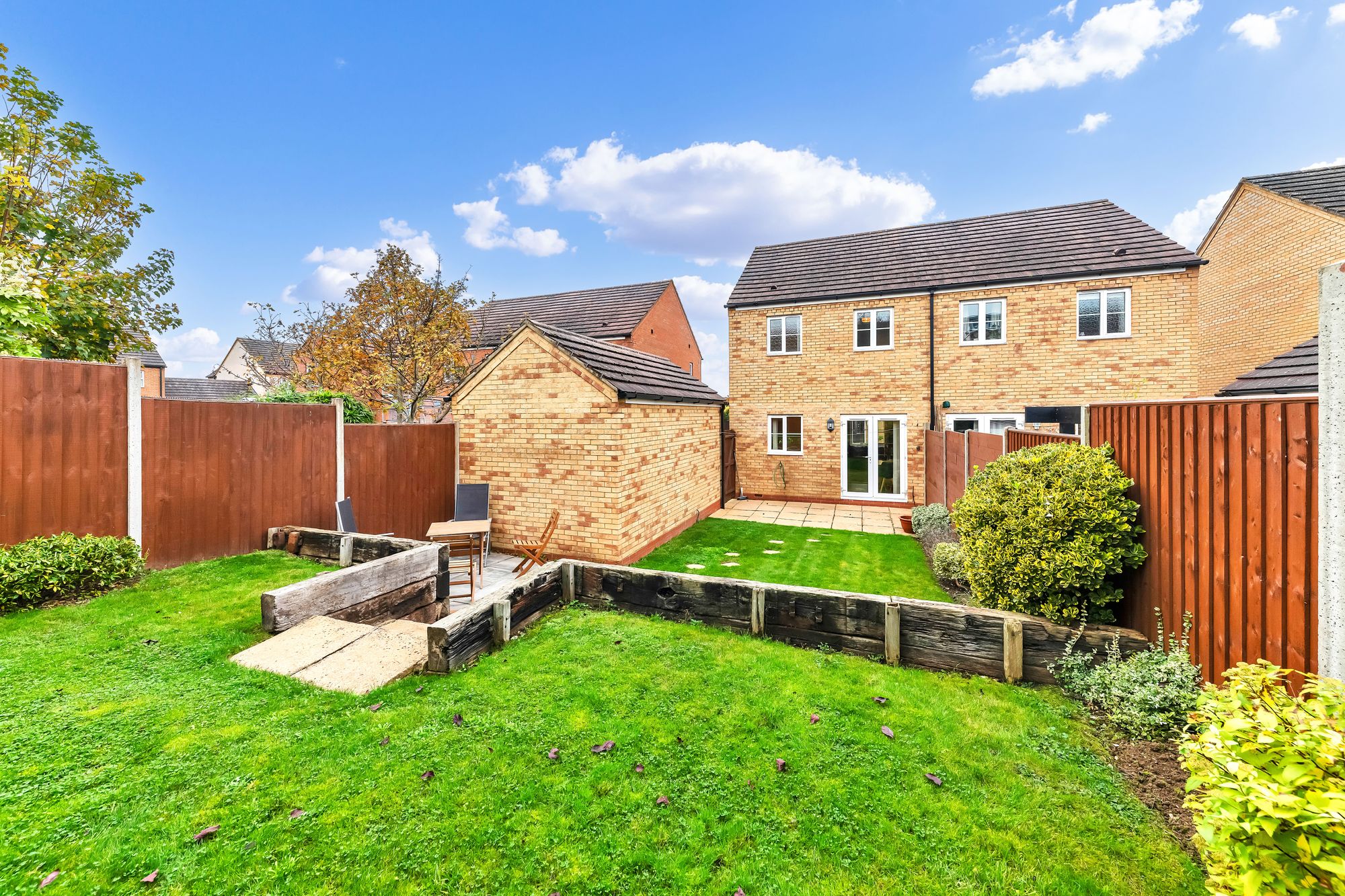 Siskin Close, Royston, SG8