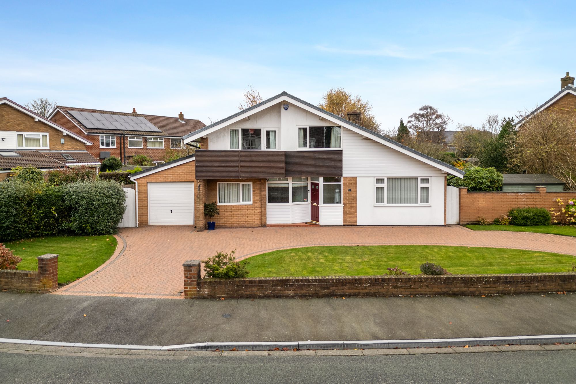 Holyrood Avenue, Widnes