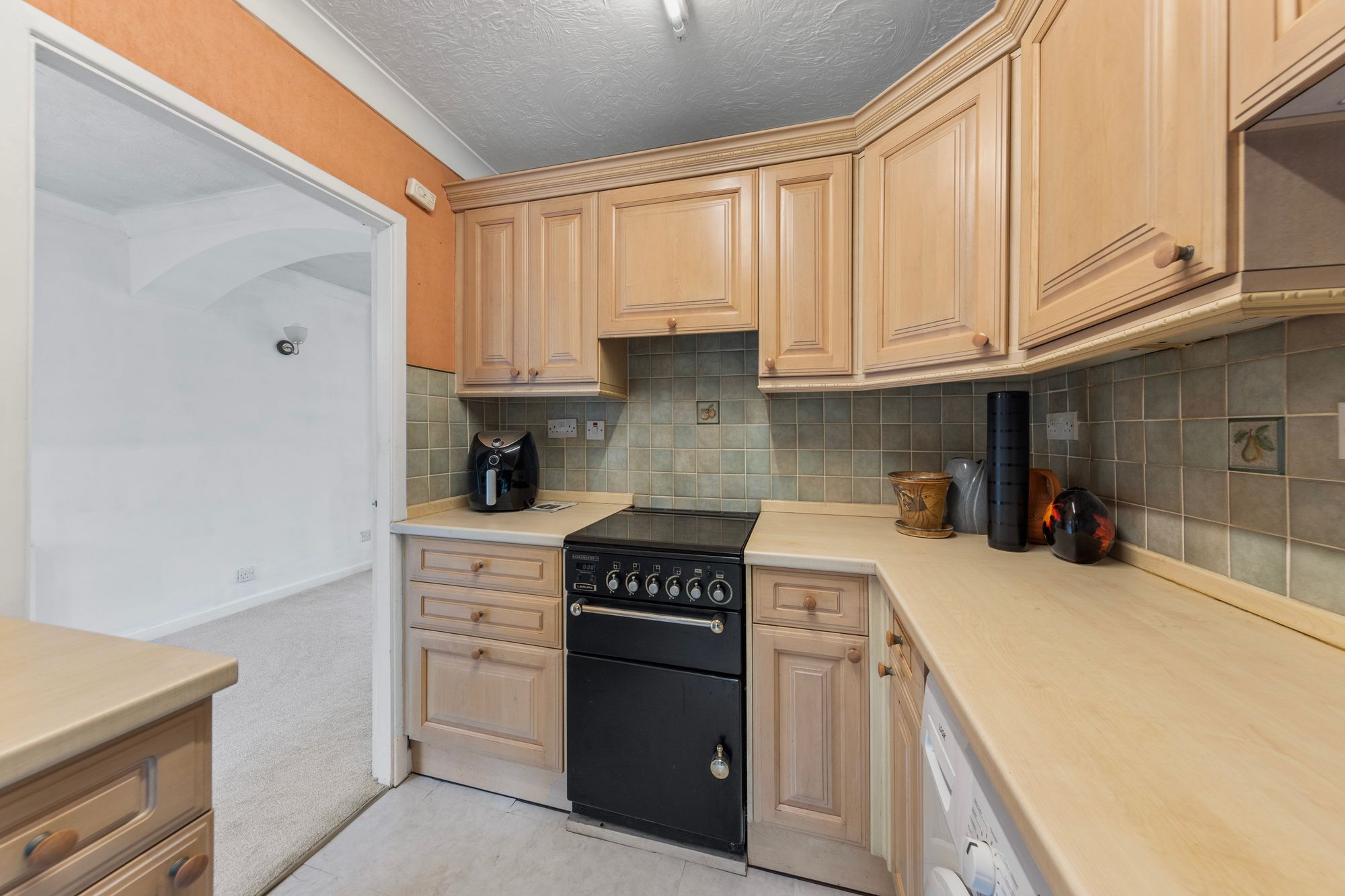 Wednesbury Drive, Great Sankey, WA5