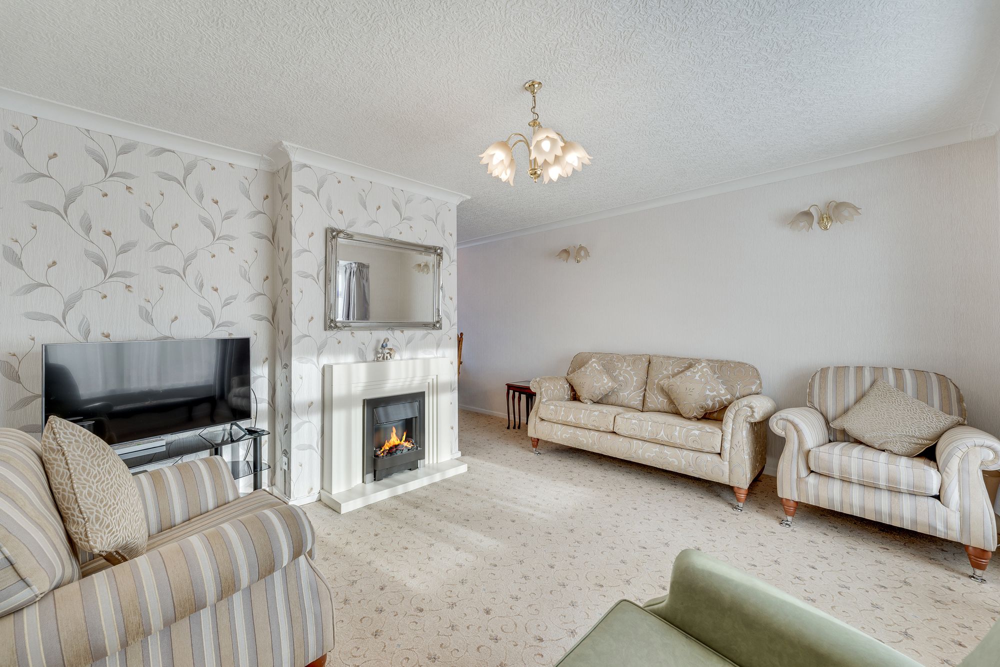 Chestnut Drive South, Leigh, WN7