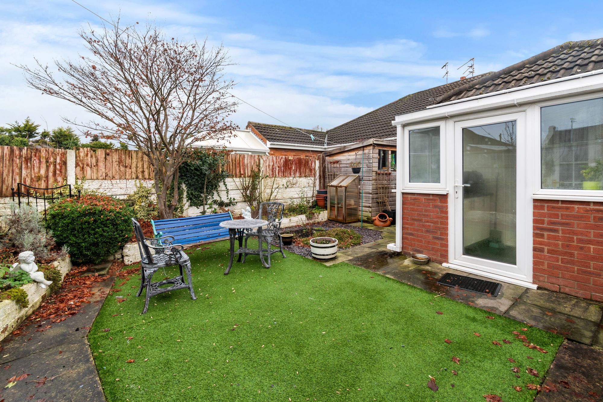 Bromley Close, Fearnhead, WA2