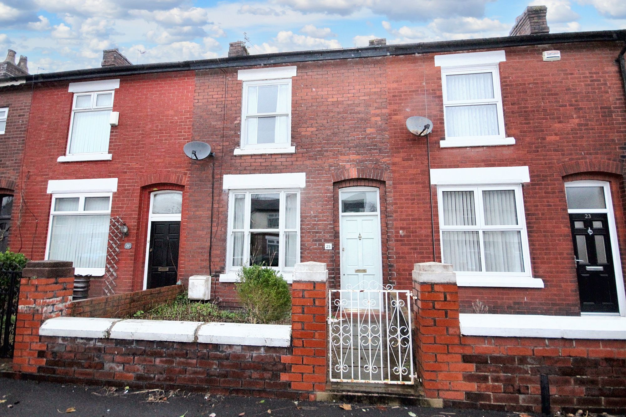 Lightburne Avenue, Leigh, WN7