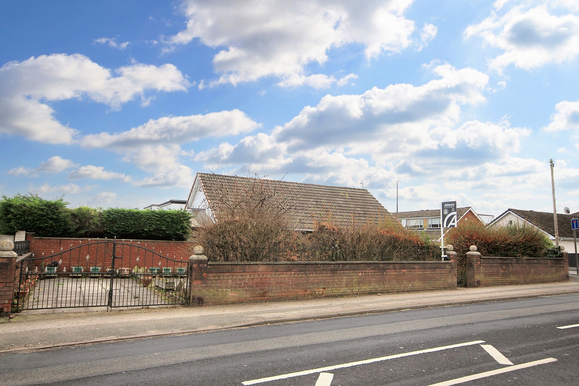 Annette Avenue, Newton-Le-Willows