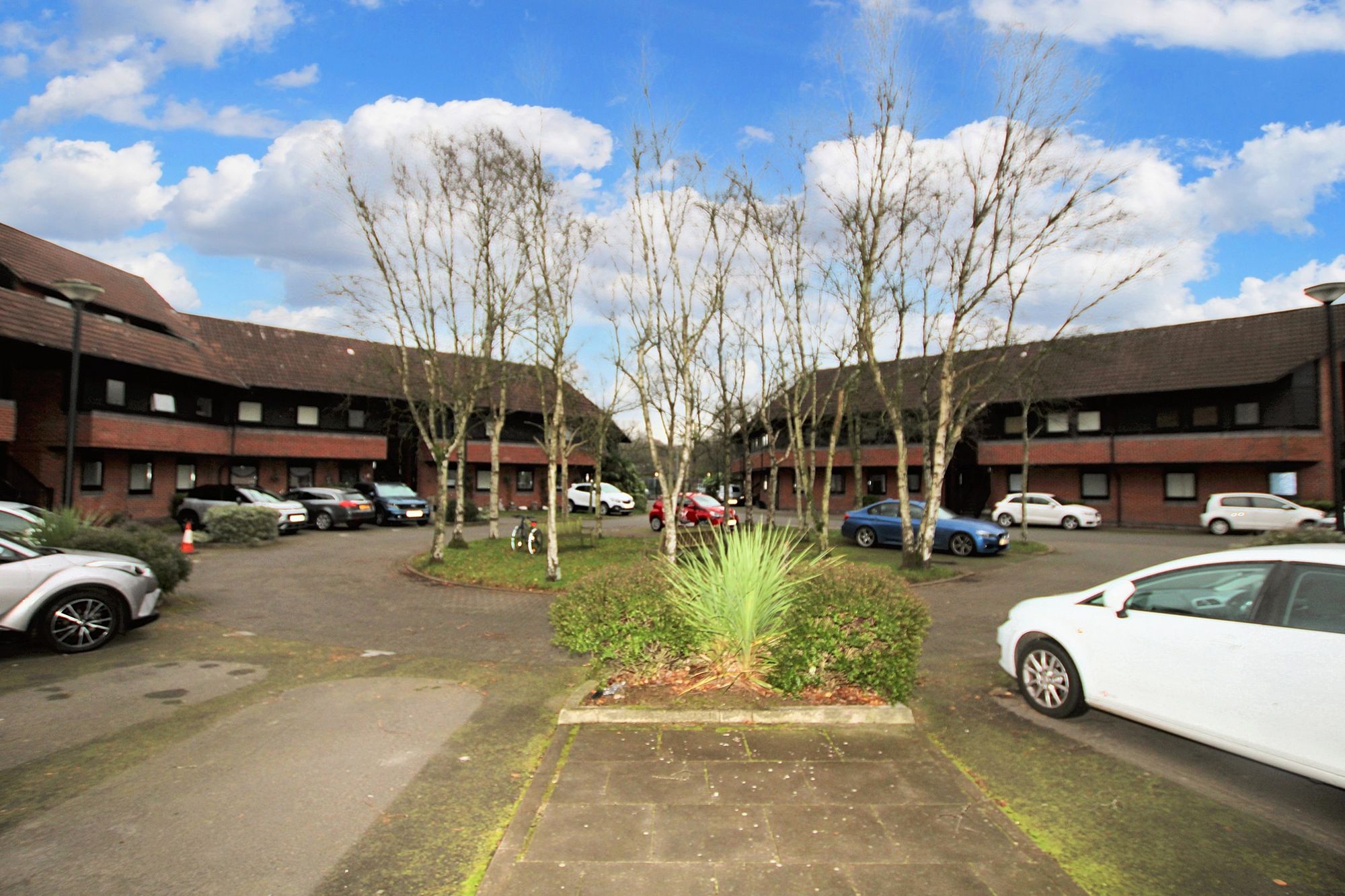 Hamnett Court, Warrington