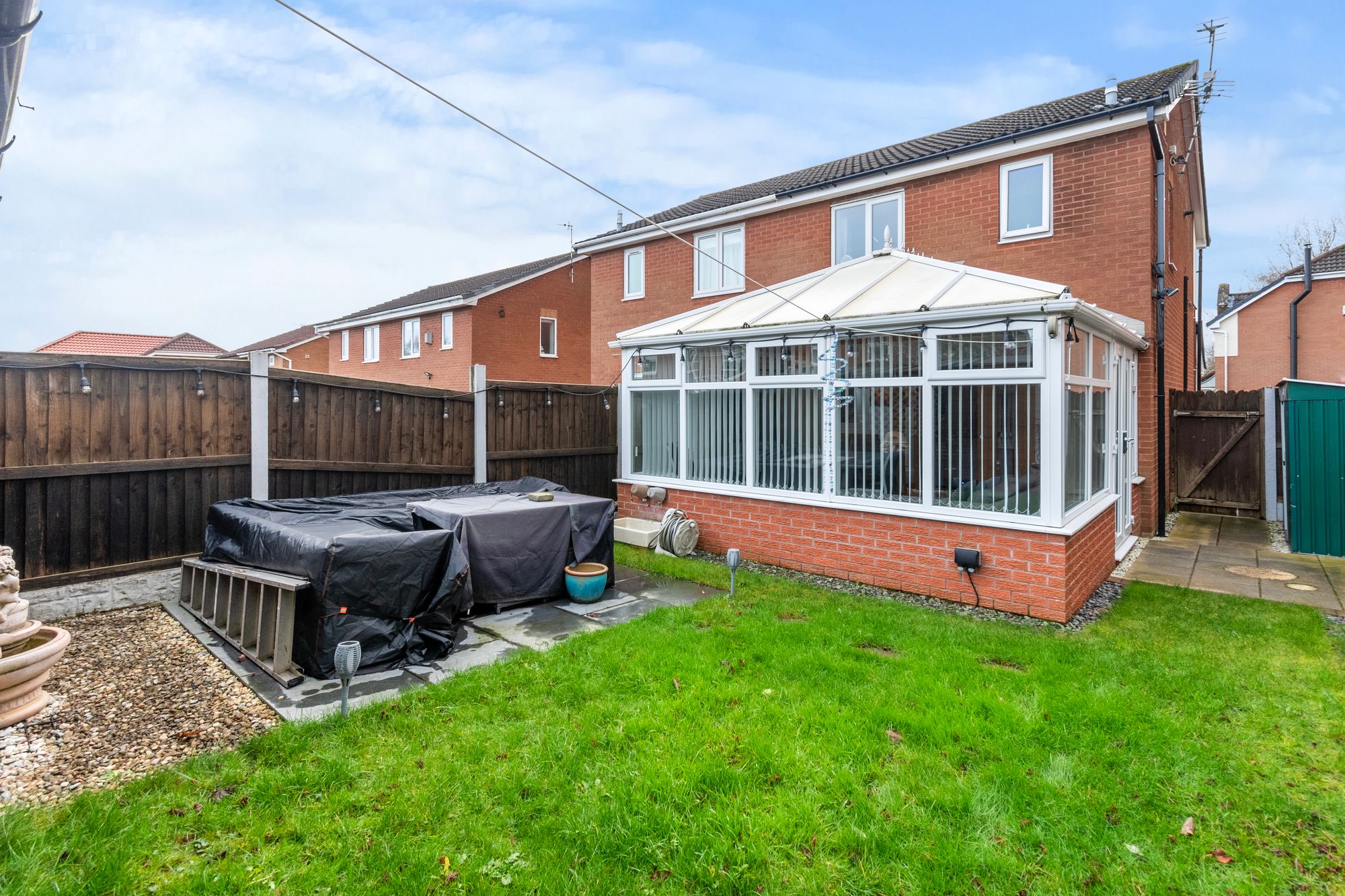 Tutor Bank Drive, Newton-Le-Willows, WA12