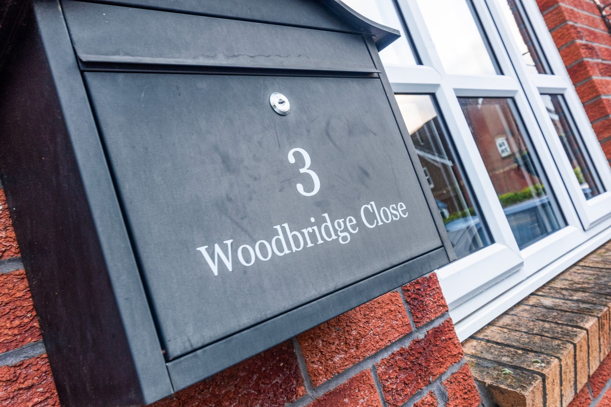 Woodbridge Close, Warrington