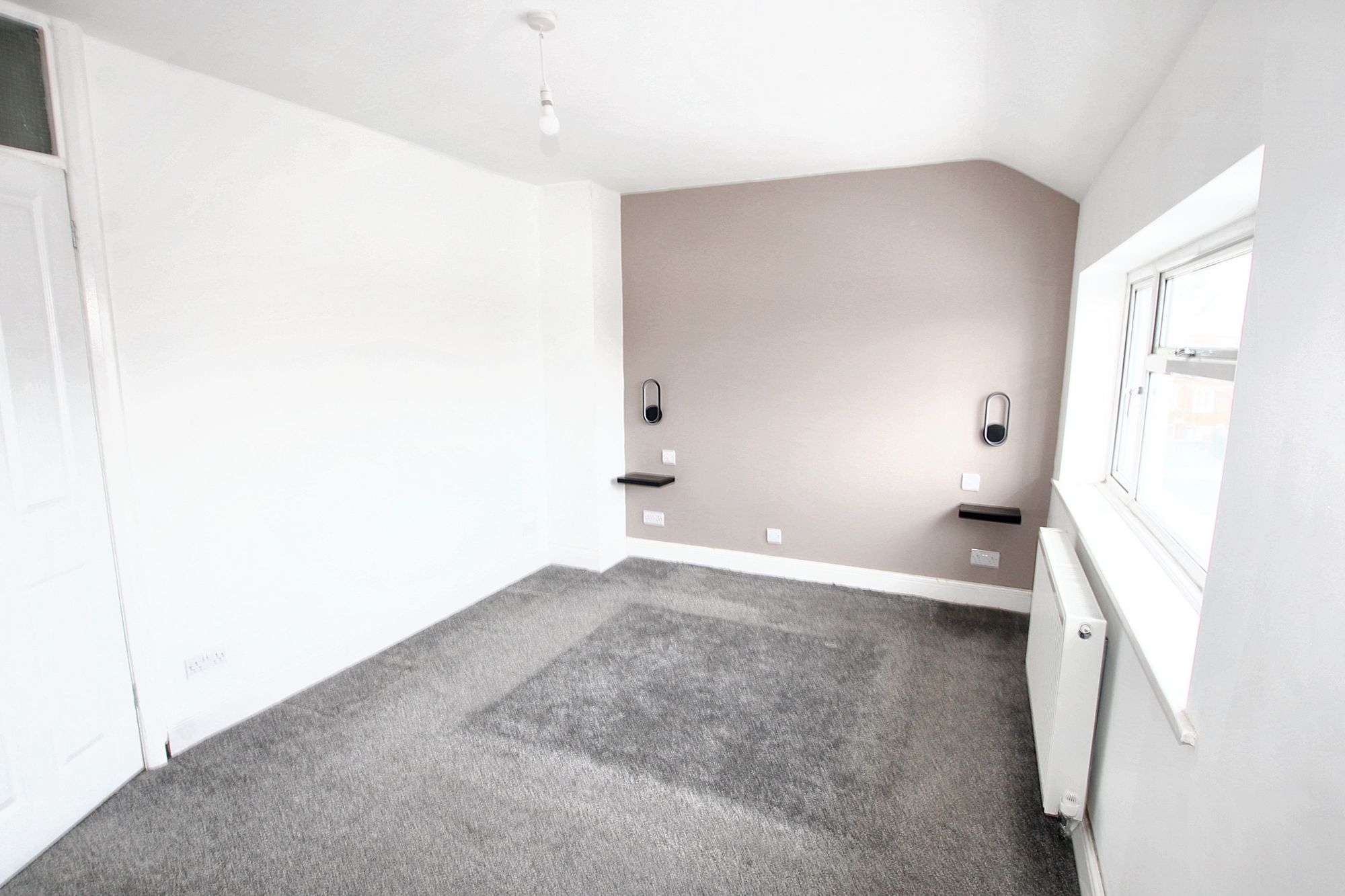 Ambleside Crescent, Warrington, WA2