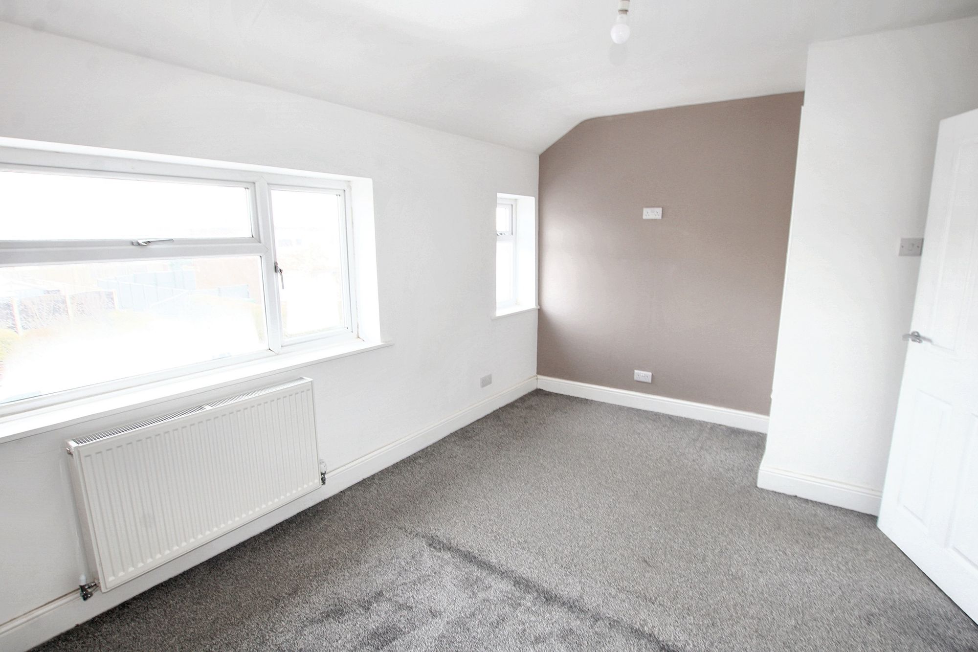 Ambleside Crescent, Warrington, WA2