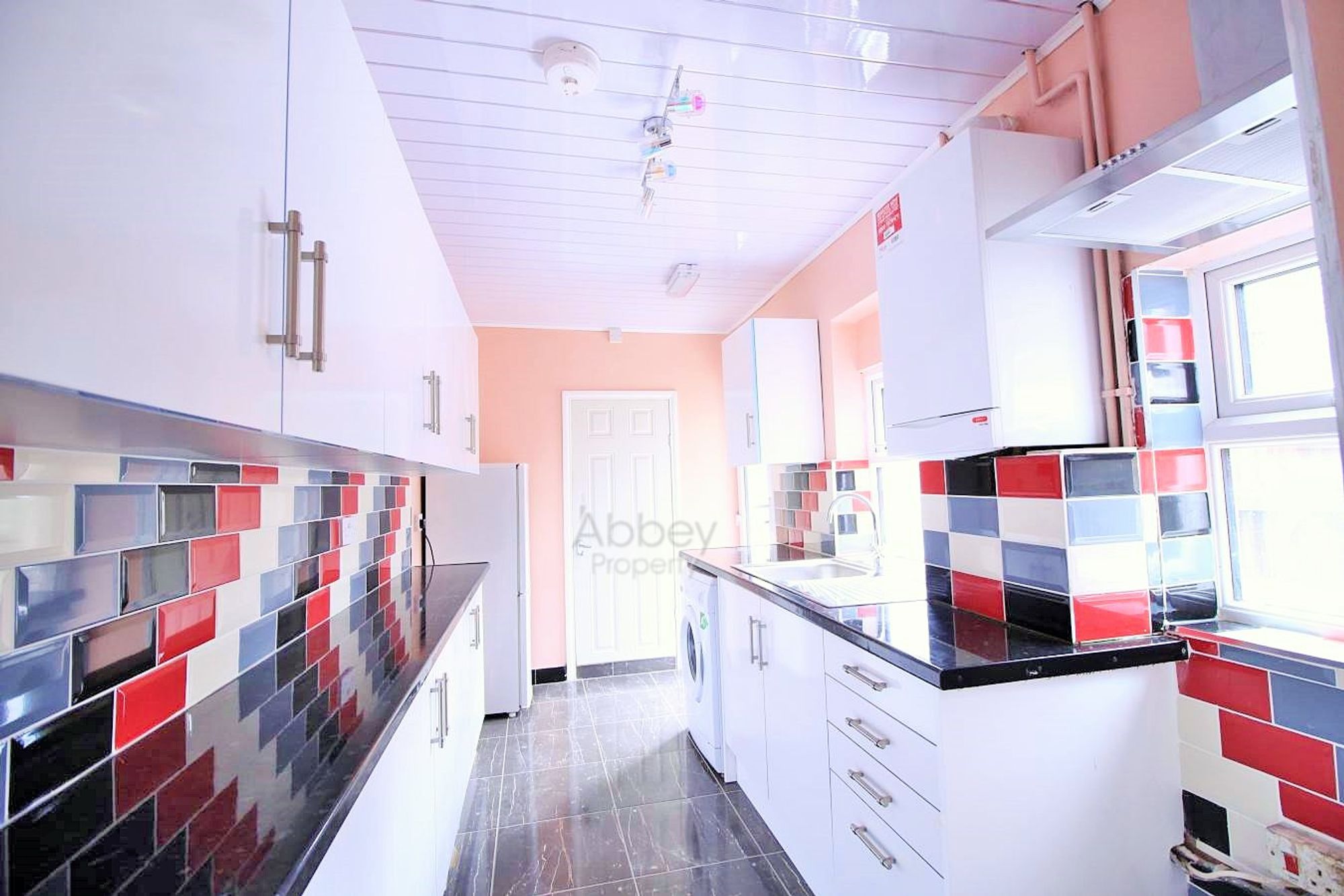 Strathmore Avenue, Luton, LU1