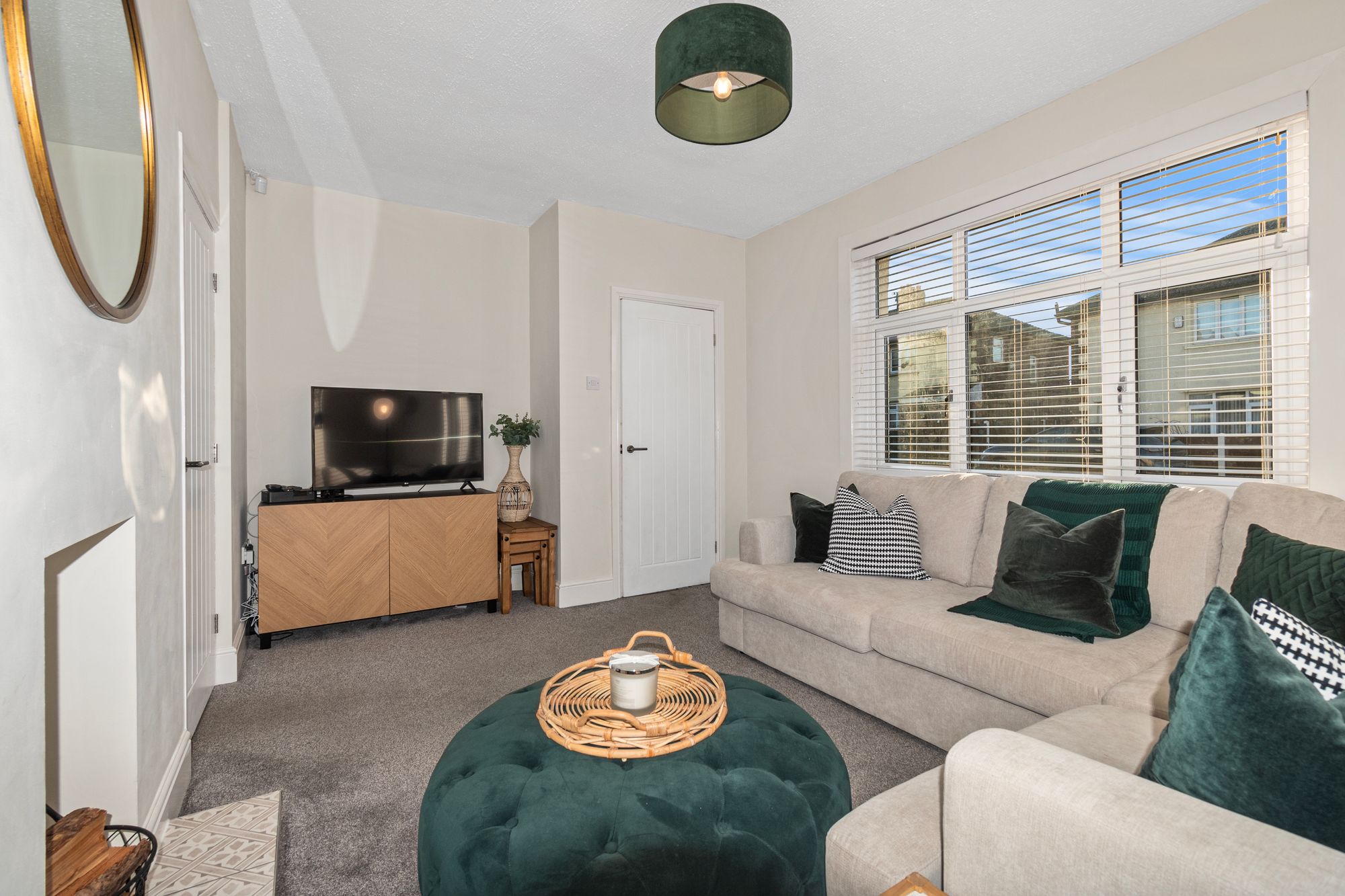 Peet Avenue, Eccleston, WA10