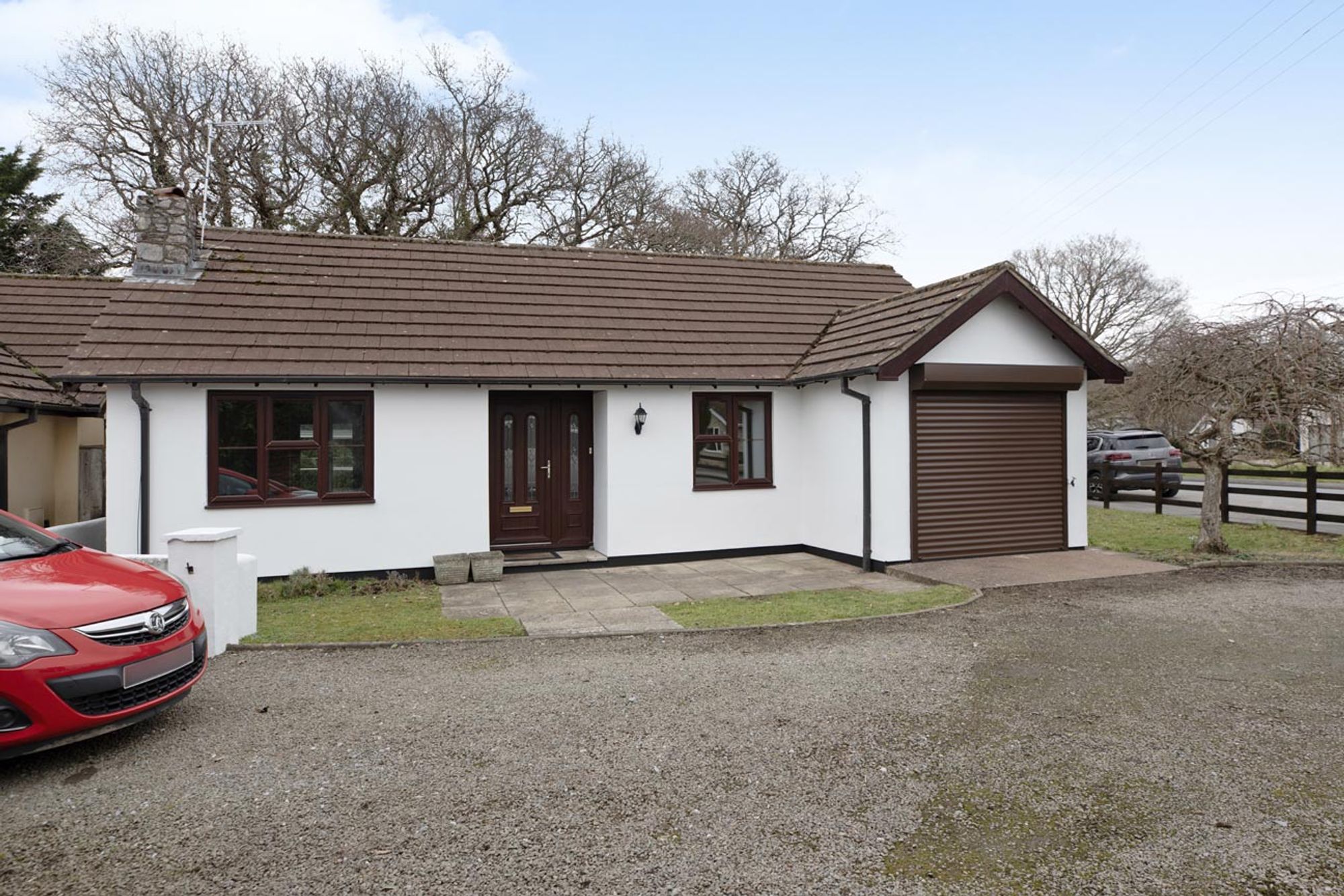 Exeter Cross, Liverton, TQ12