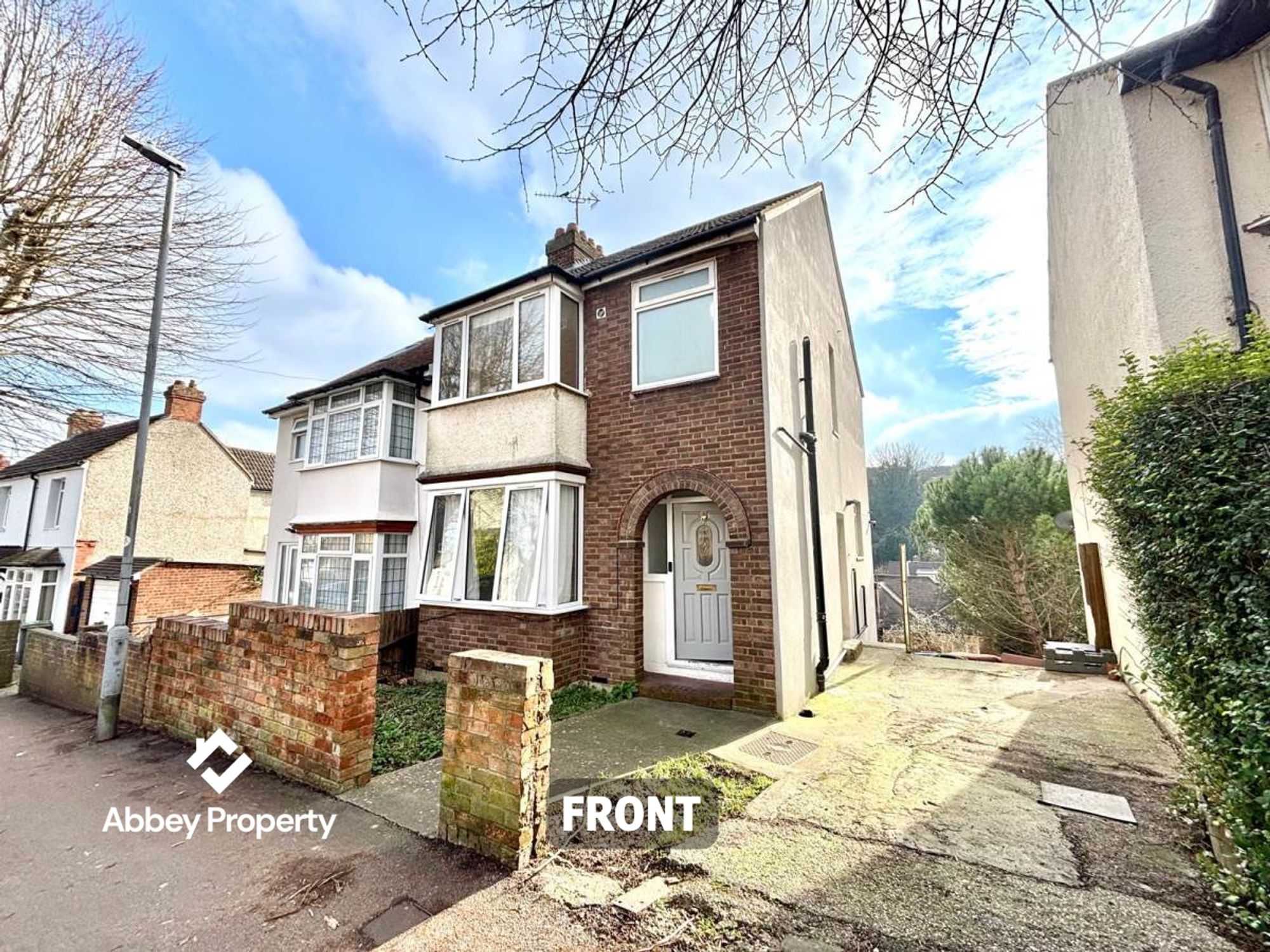 Hillborough Road, Luton, LU1