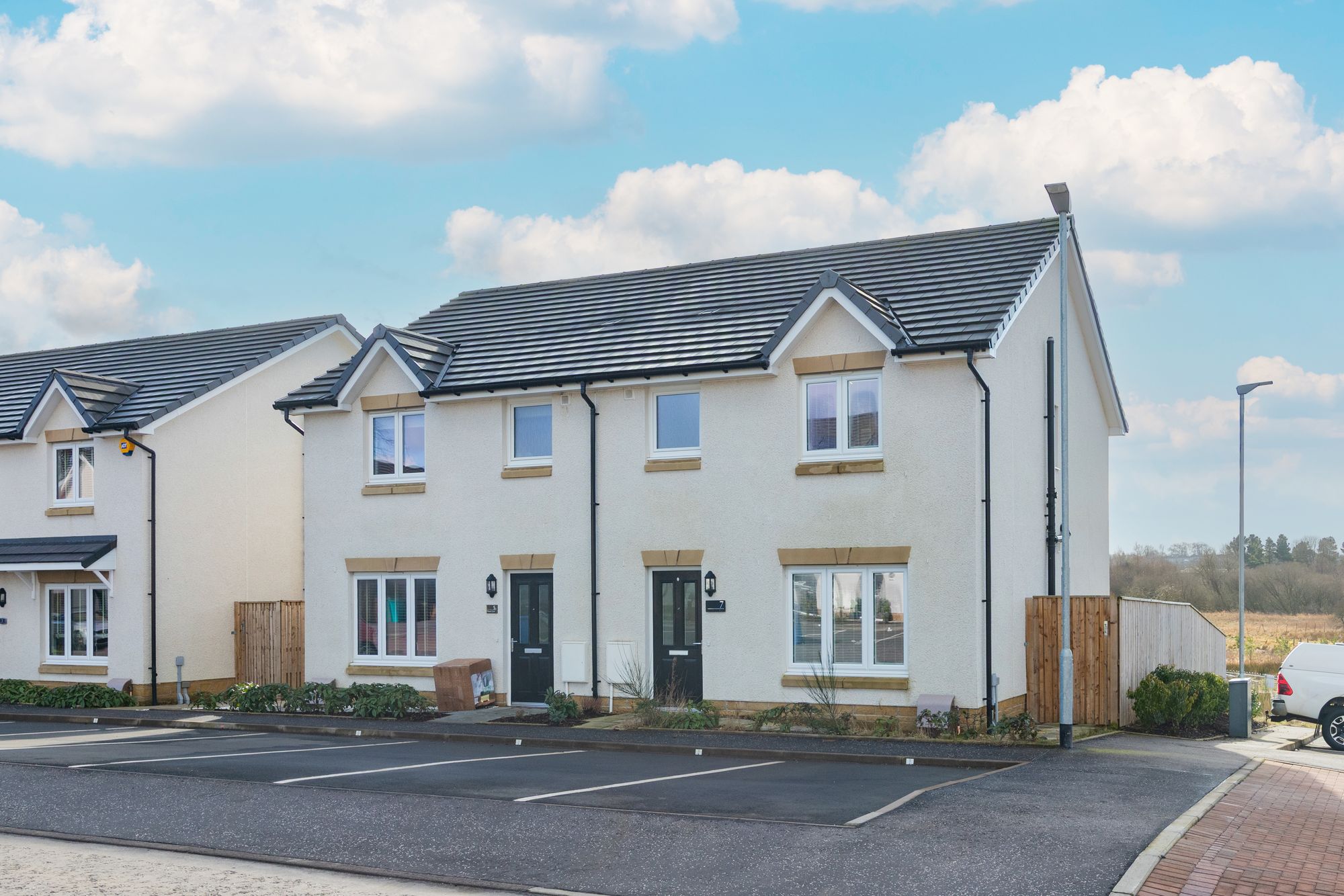 7 Rowan Court, Moodiesburn