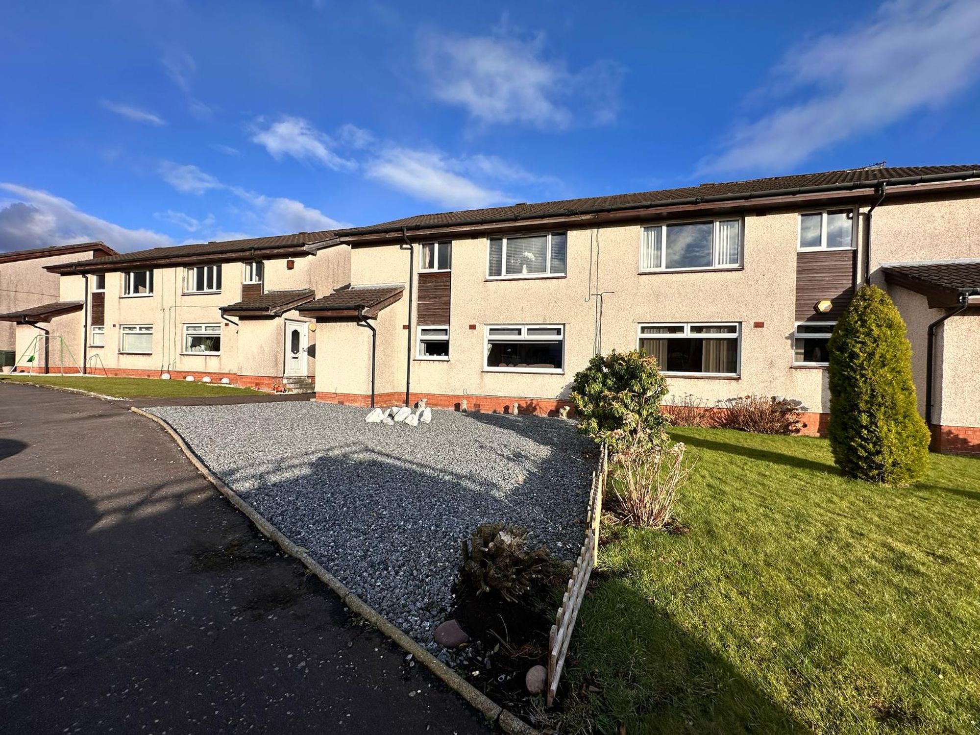 17 Holly Grove, Bellshill