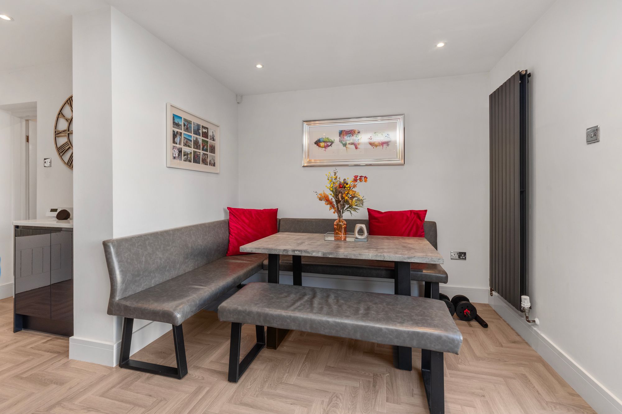 St. Georges Avenue, Windle, WA10