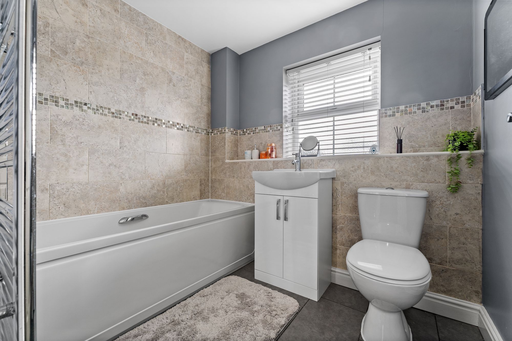 Lingwell Park, Widnes, WA8