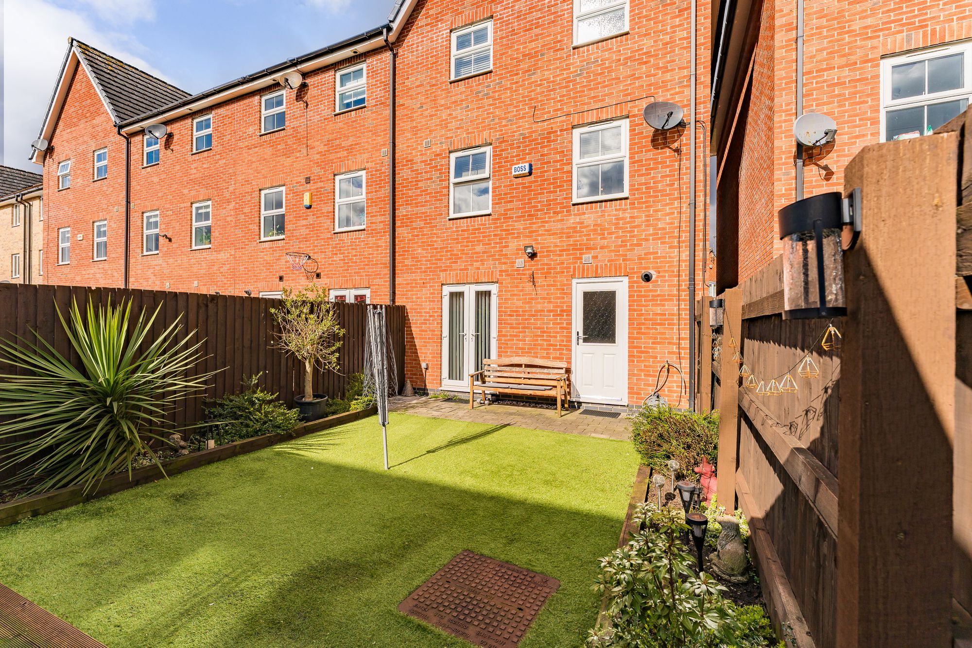 Lingwell Park, Widnes, WA8