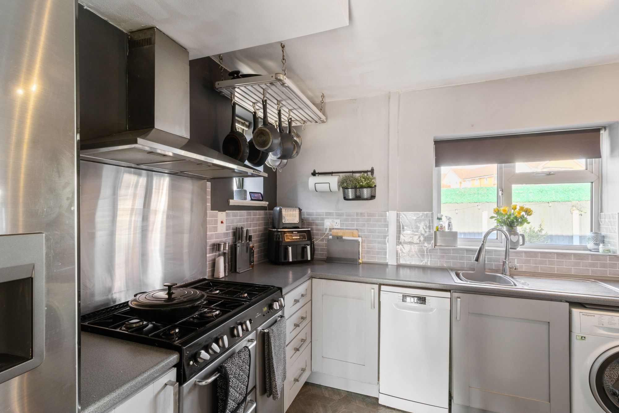 Pichael Nook, Warrington