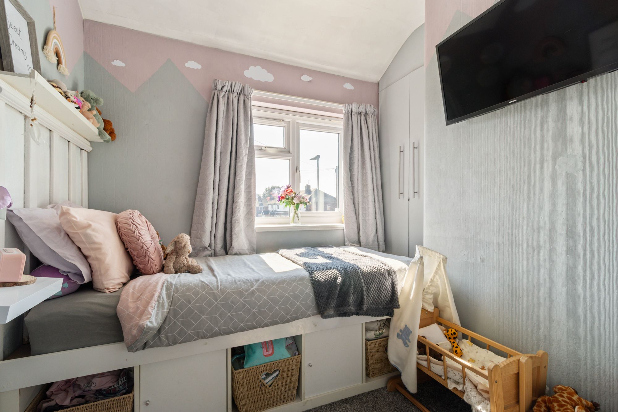 Pichael Nook, Warrington