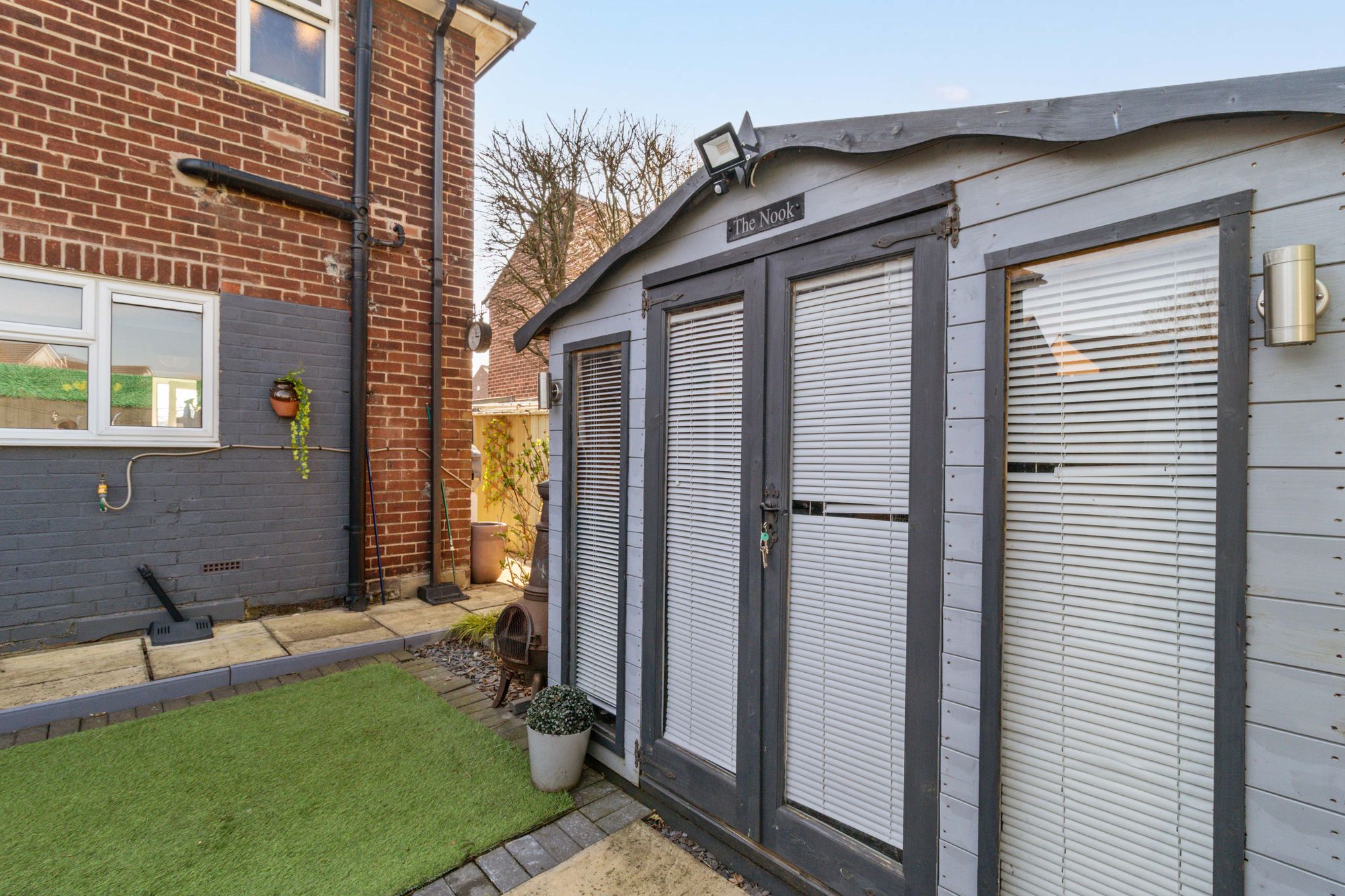 Pichael Nook, Warrington