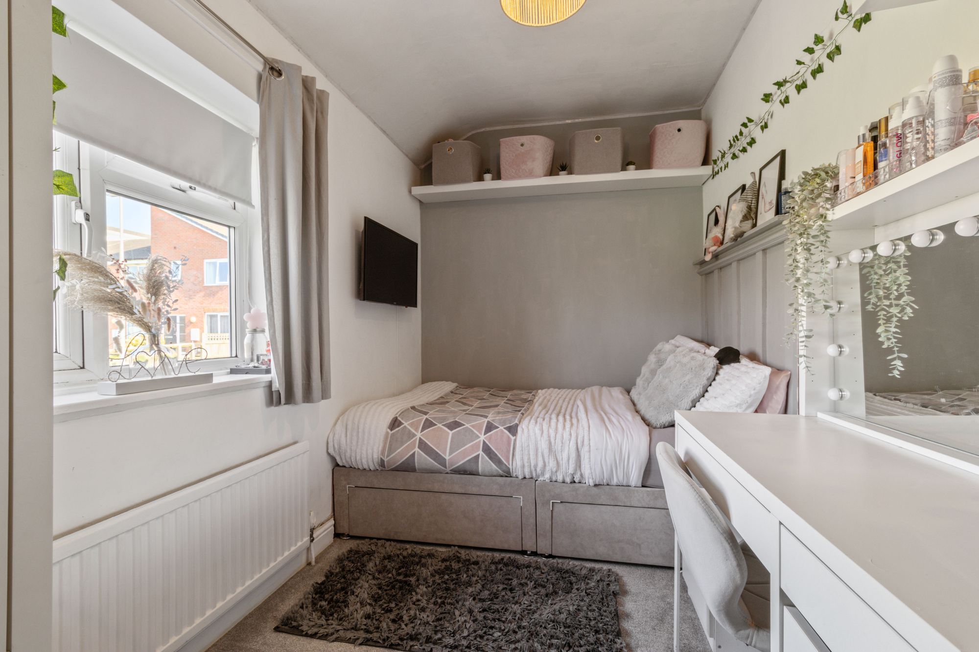 Pichael Nook, Warrington